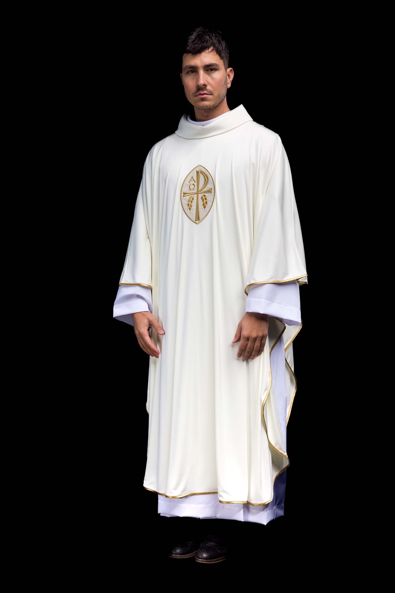 Chasuble brodée Croix écrue légère tricotée SACROLITE