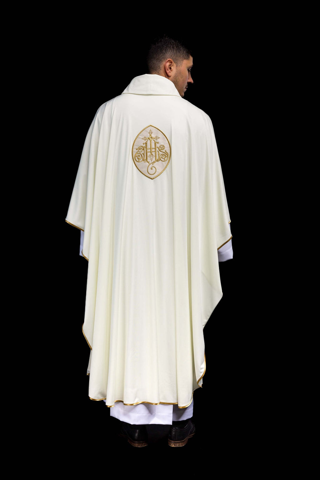 Chasuble brodée avec IHS tissu tricoté léger SACROLITE