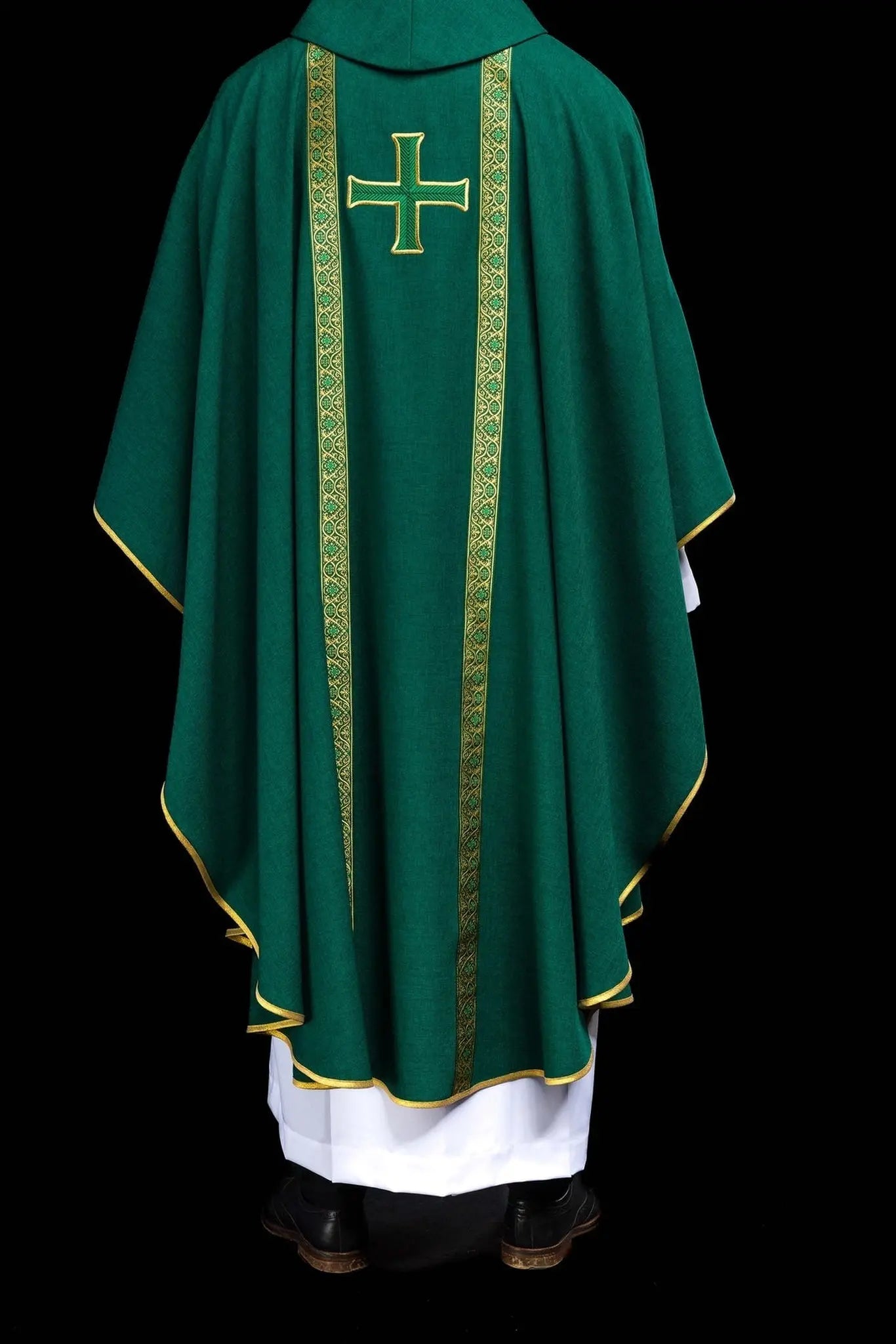 Green liturgical chasuble with embroidered cross and jacquard bands
