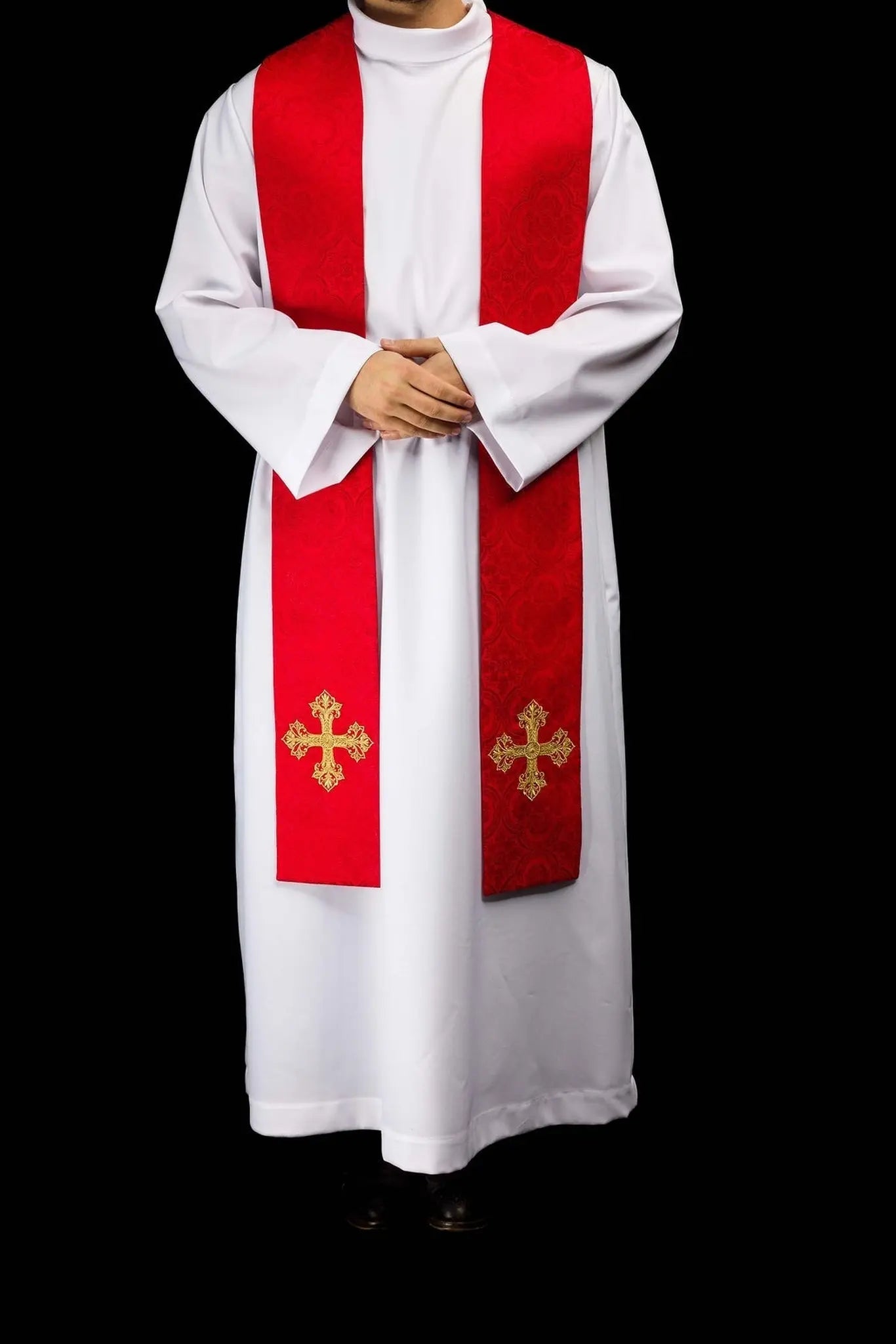 Étole rouge en jacquard avec broderie de croix dorée