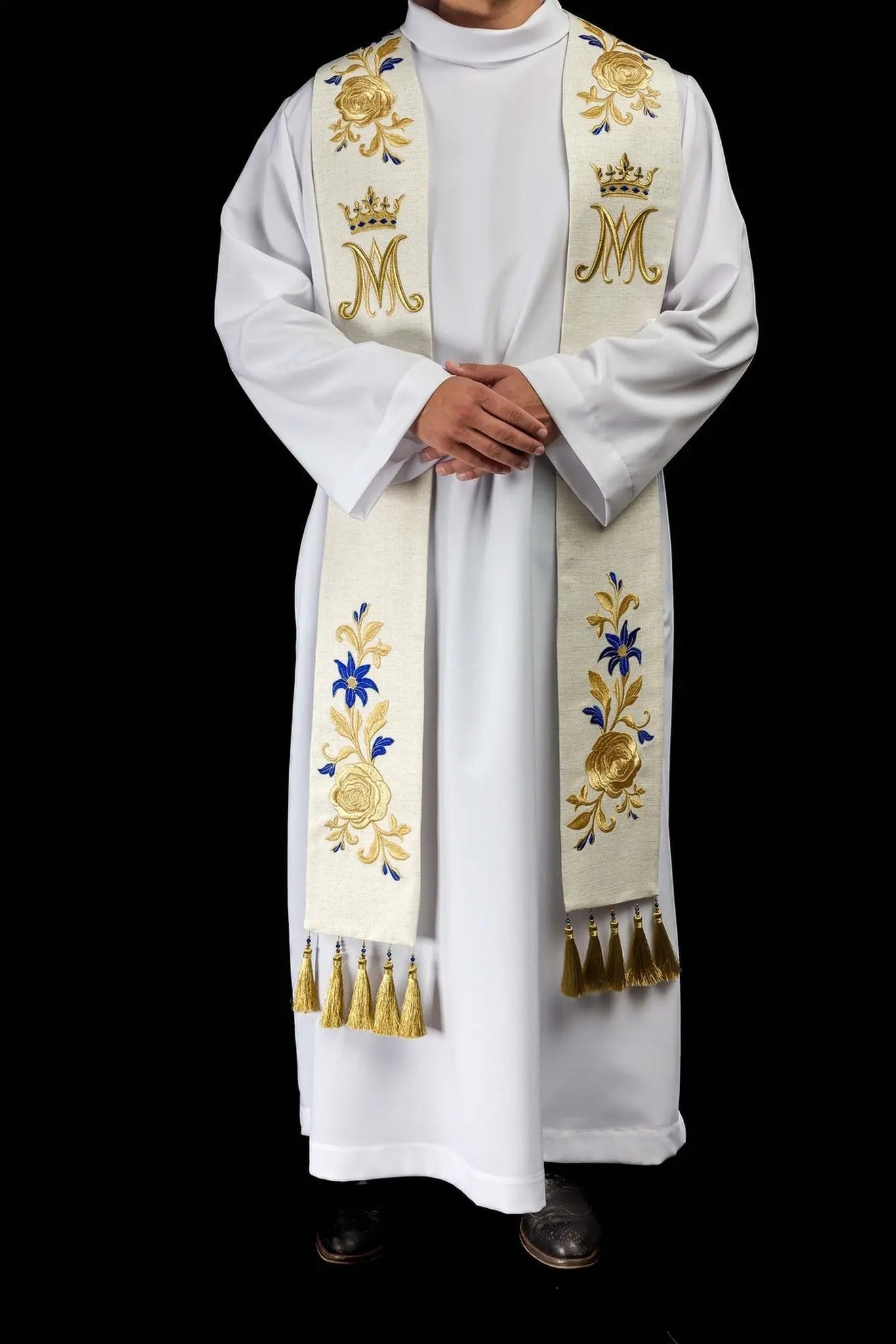 Étole brodée avec symbole marial