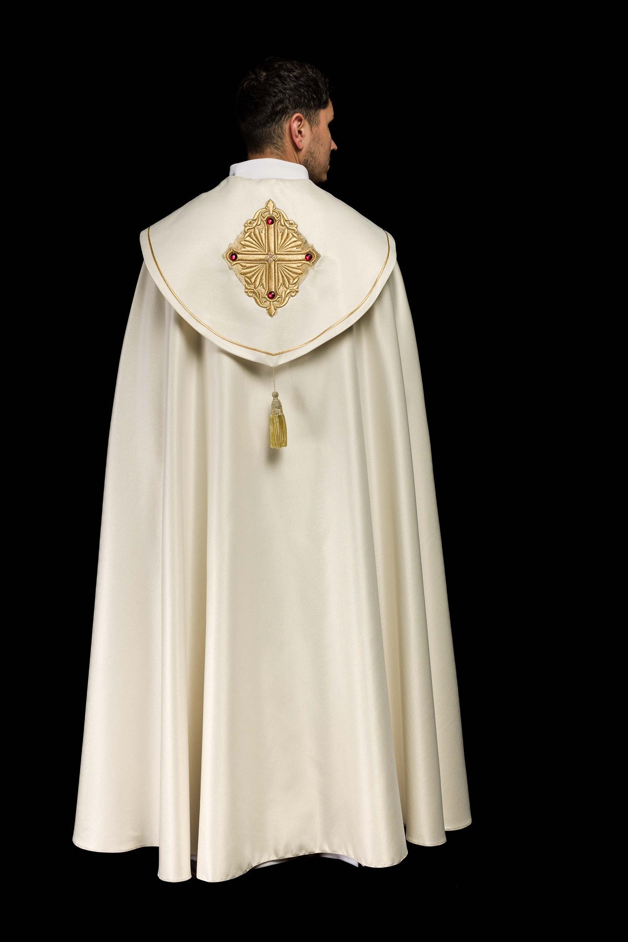 Kapa liturgiczna z bogato zdobionym pasem 150 cm - ORNATY.PL