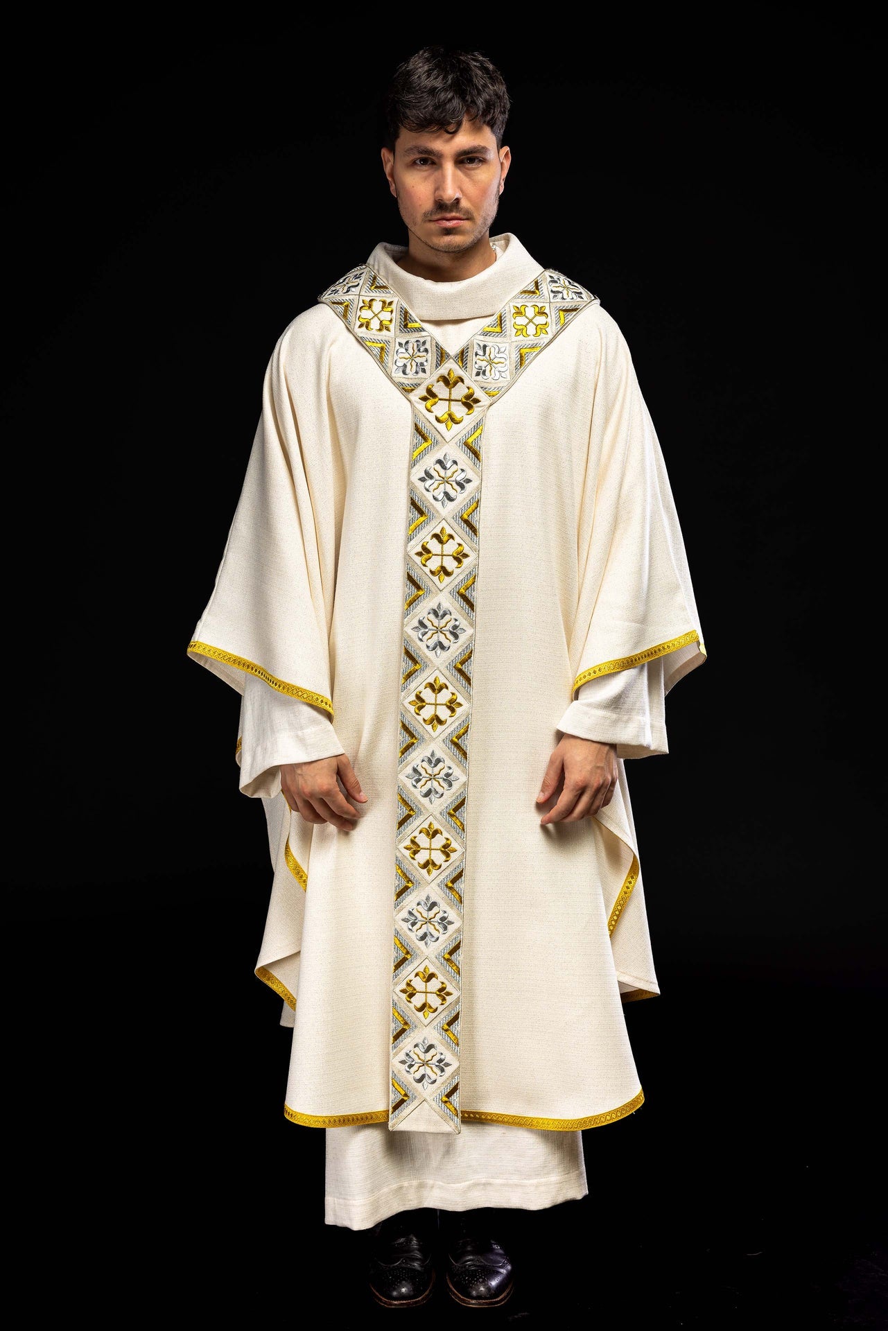 Bande brodée pour chasuble