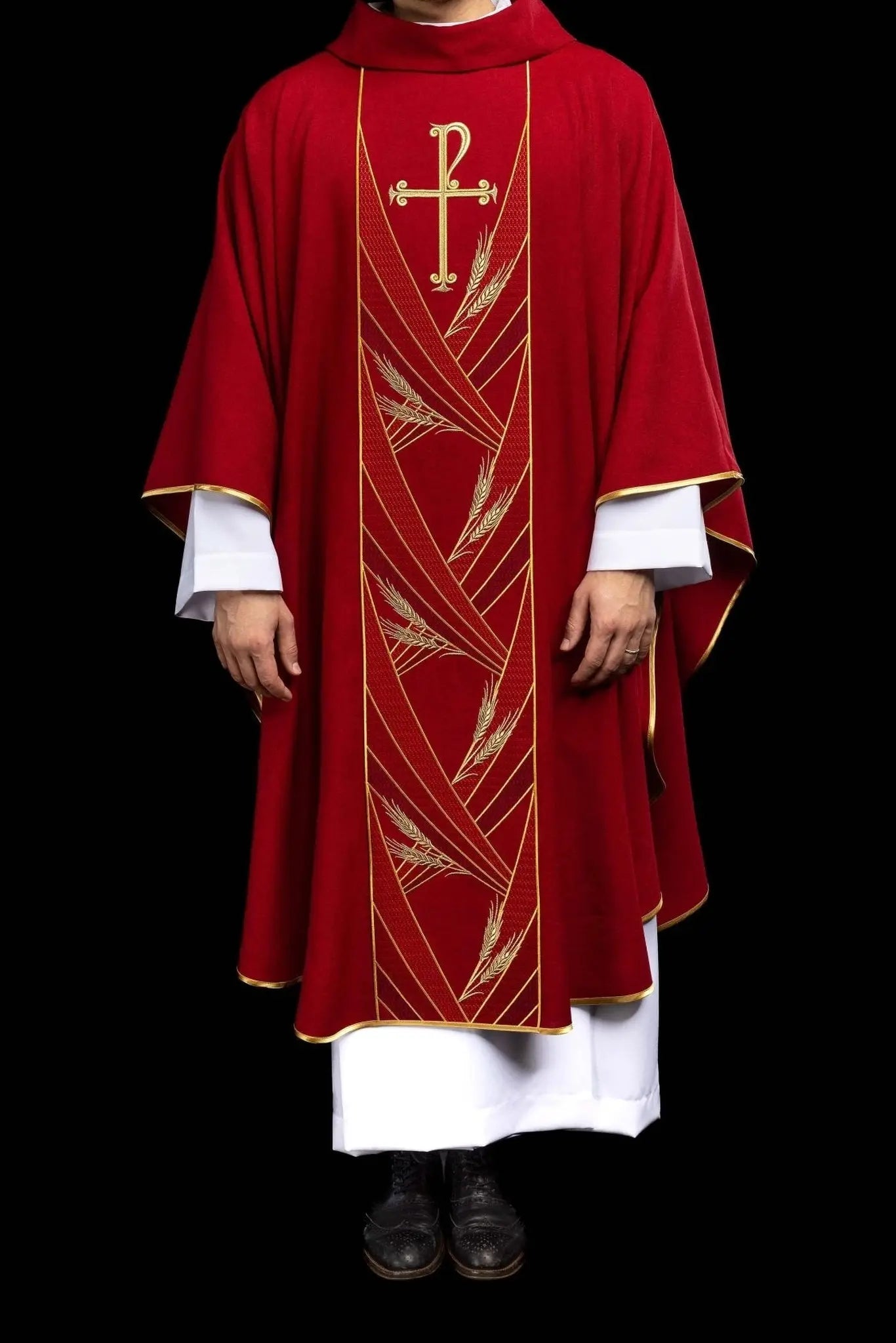 Chasuble rouge avec bande PAX brodée