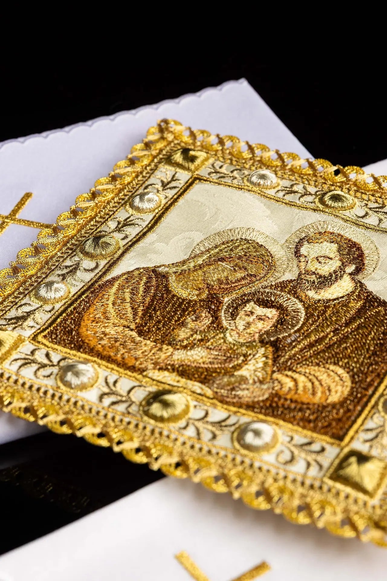 Linge de calice pour Noël avec l'image de la Sainte Famille