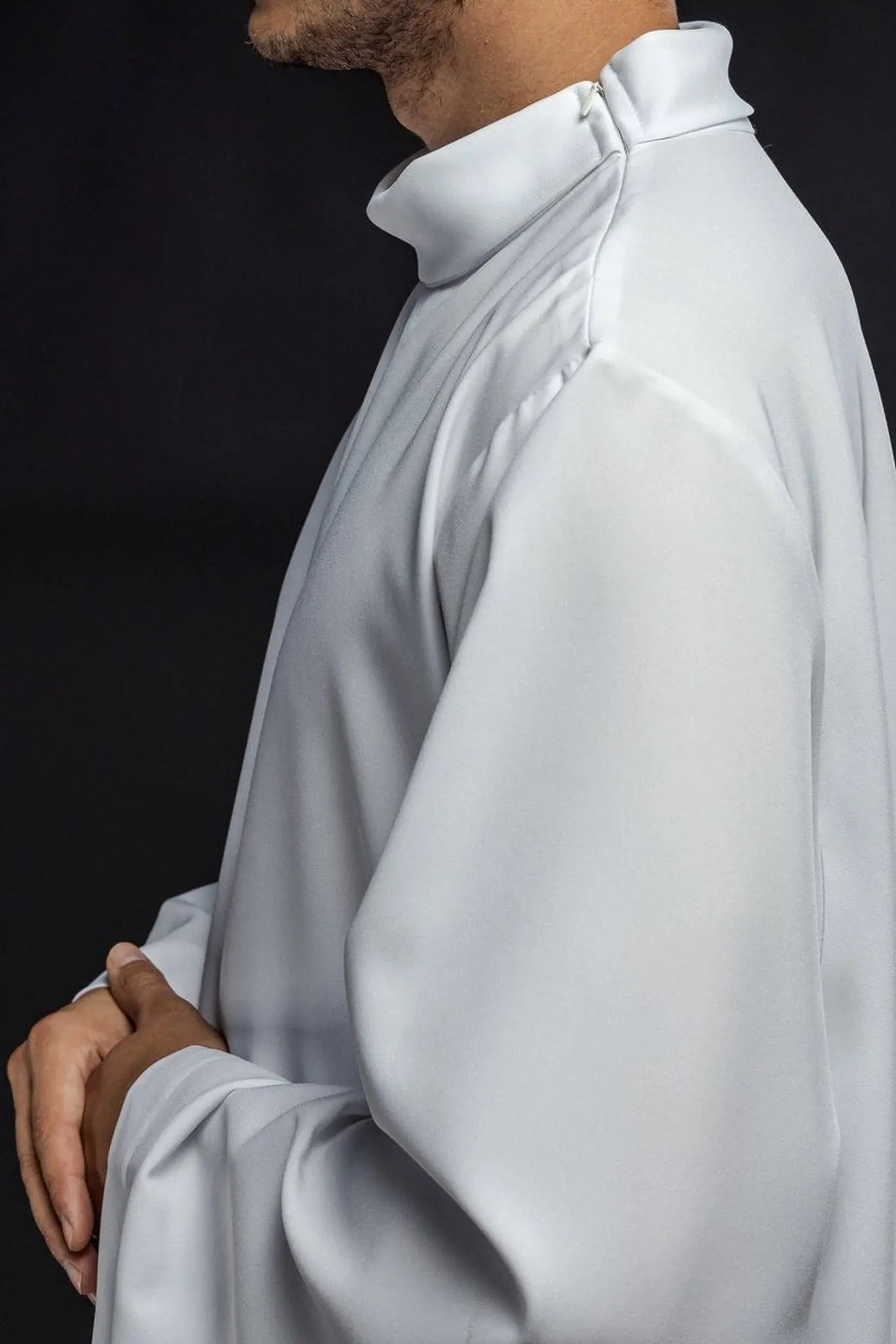 Robe de prêtre blanche unie