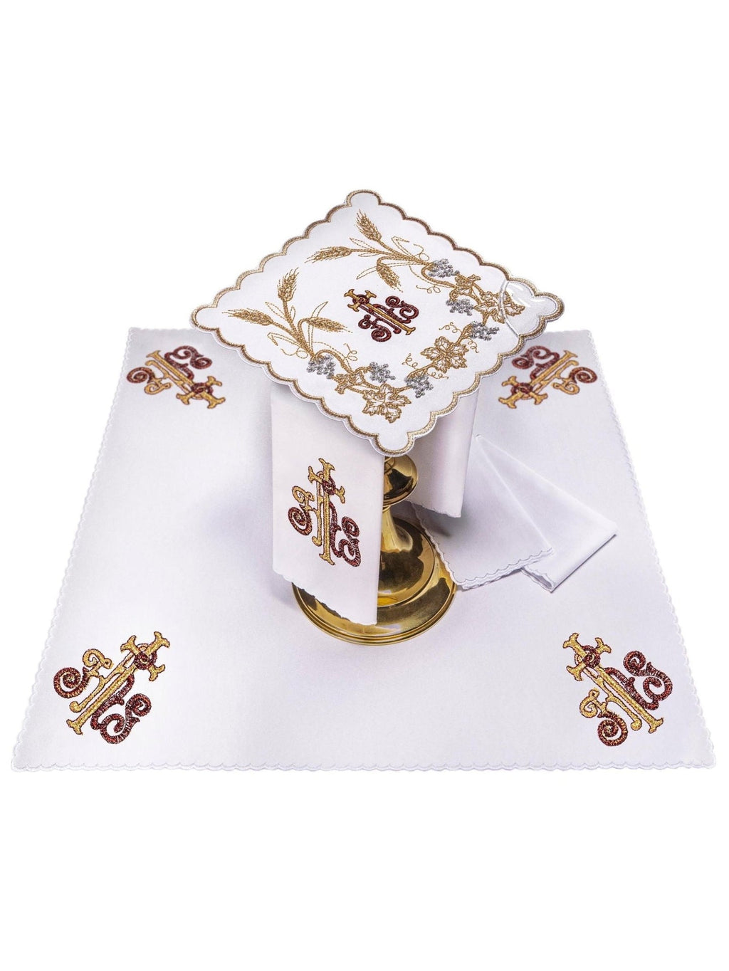 Bogato zdobiona bielizna kielichowa z haftem IHS i kłosami