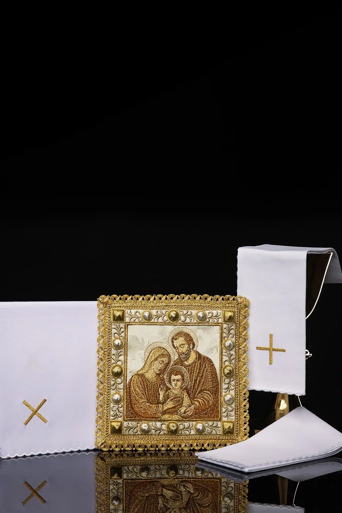 Linge de calice pour Noël avec l'image de la Sainte Famille