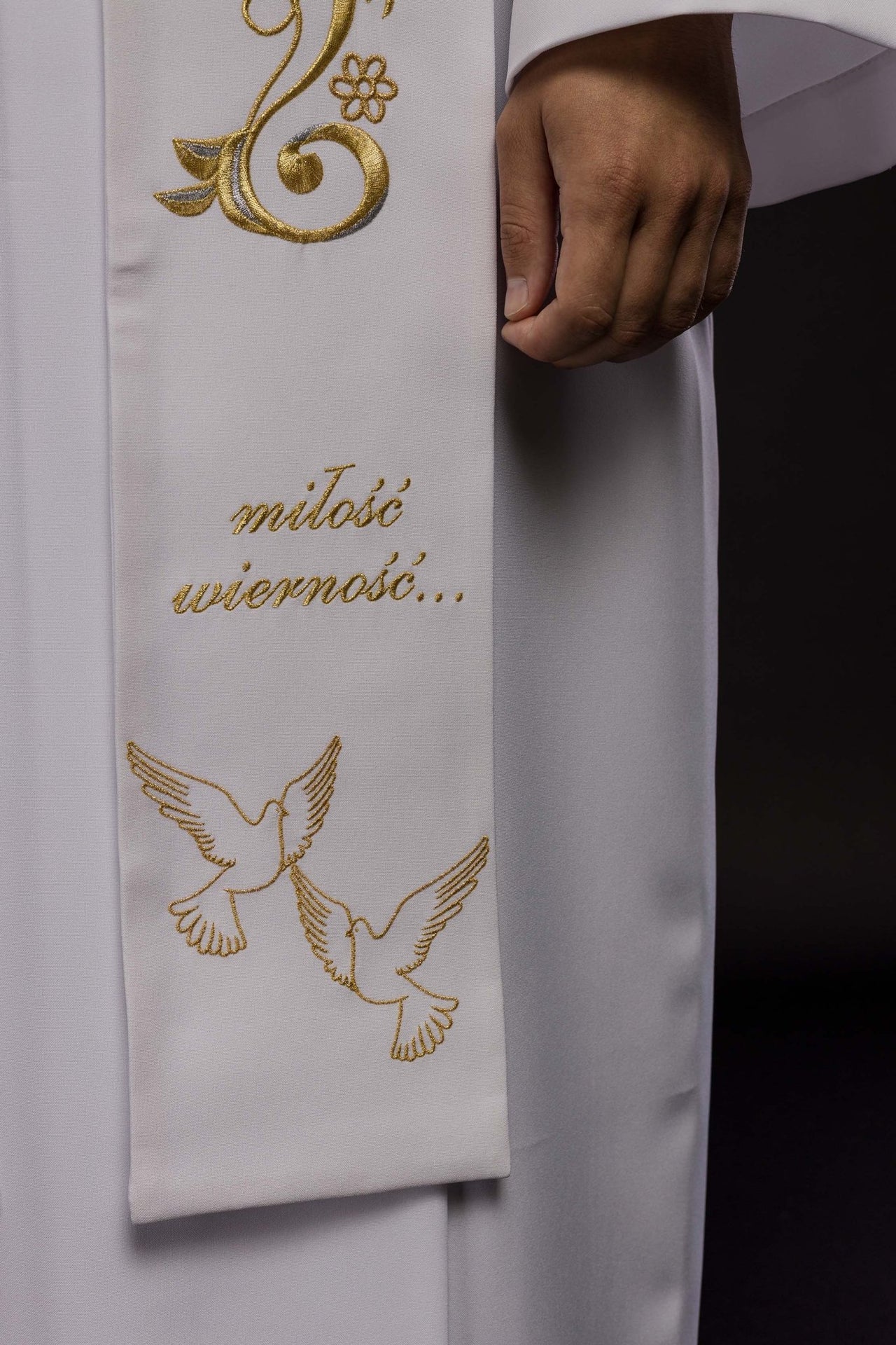 Długa stuła haftowana Ślubna w kolorze białym