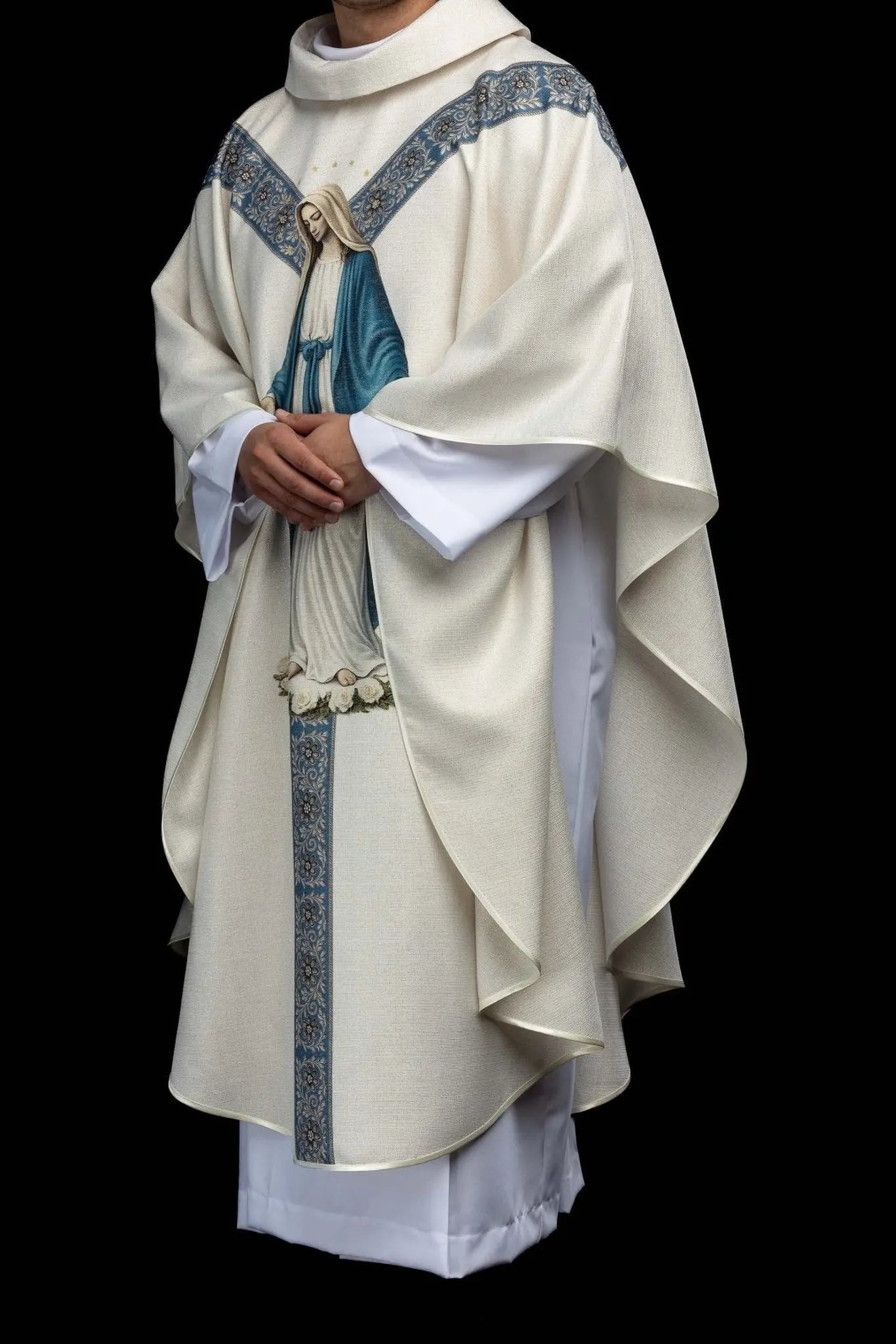 Ecru Chasuble with Printed Image of the Immaculate Conception - HAFTINA ATELIER