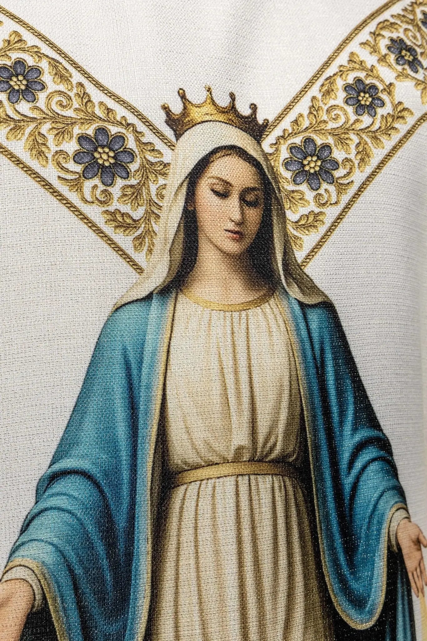 Ecru Chasuble with Printed Image of the Immaculate Conception - HAFTINA ATELIER