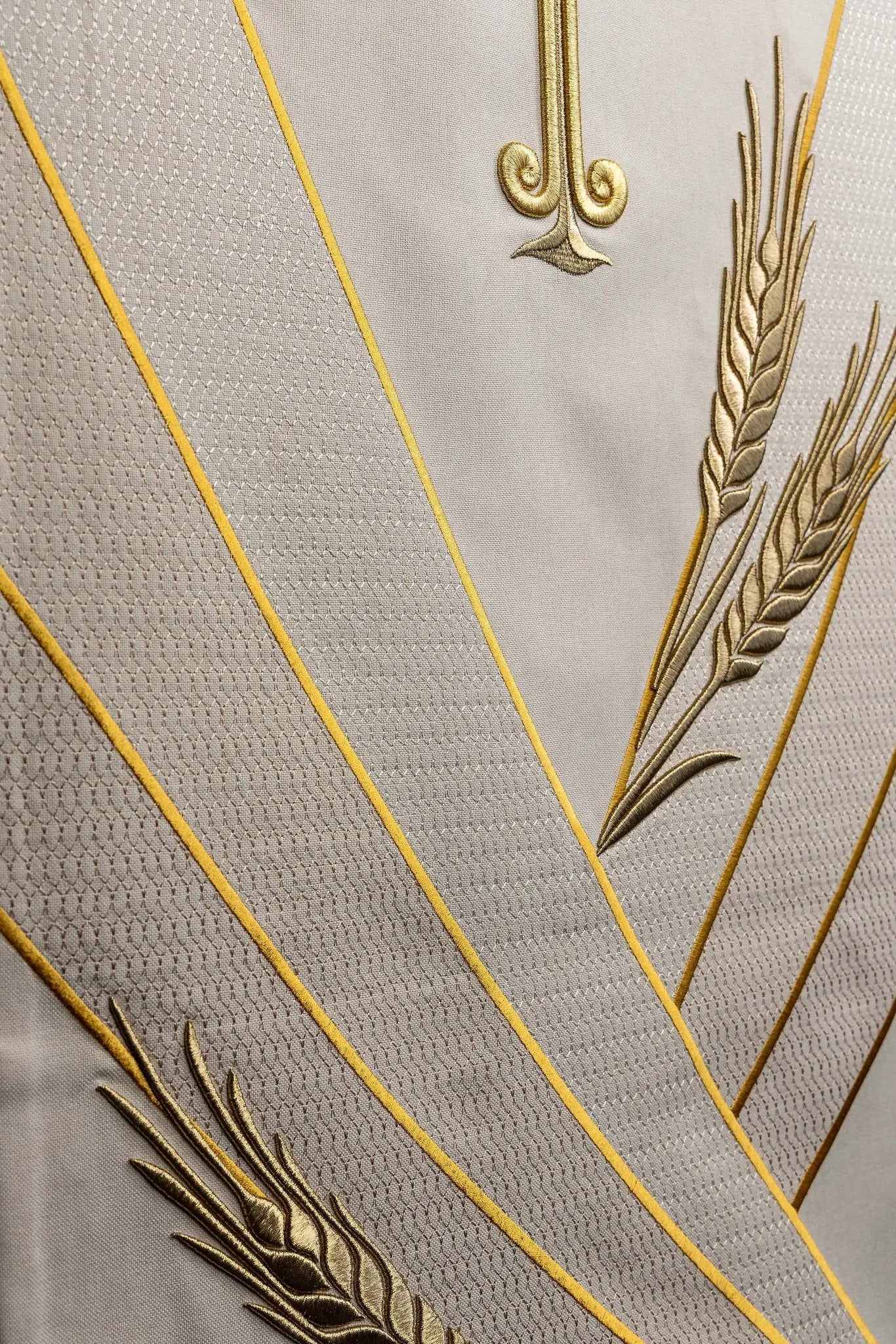 Ecru Lectern Cover with PAX and Wheat Embroidery - HAFTINA ATELIER