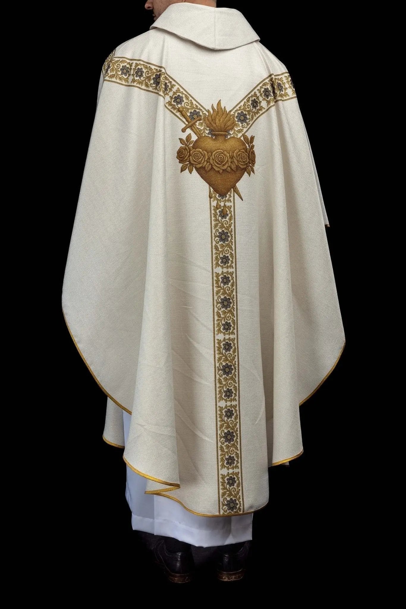 Ecru printed chasuble with Our Lady of Fatima image - HAFTINA ATELIER