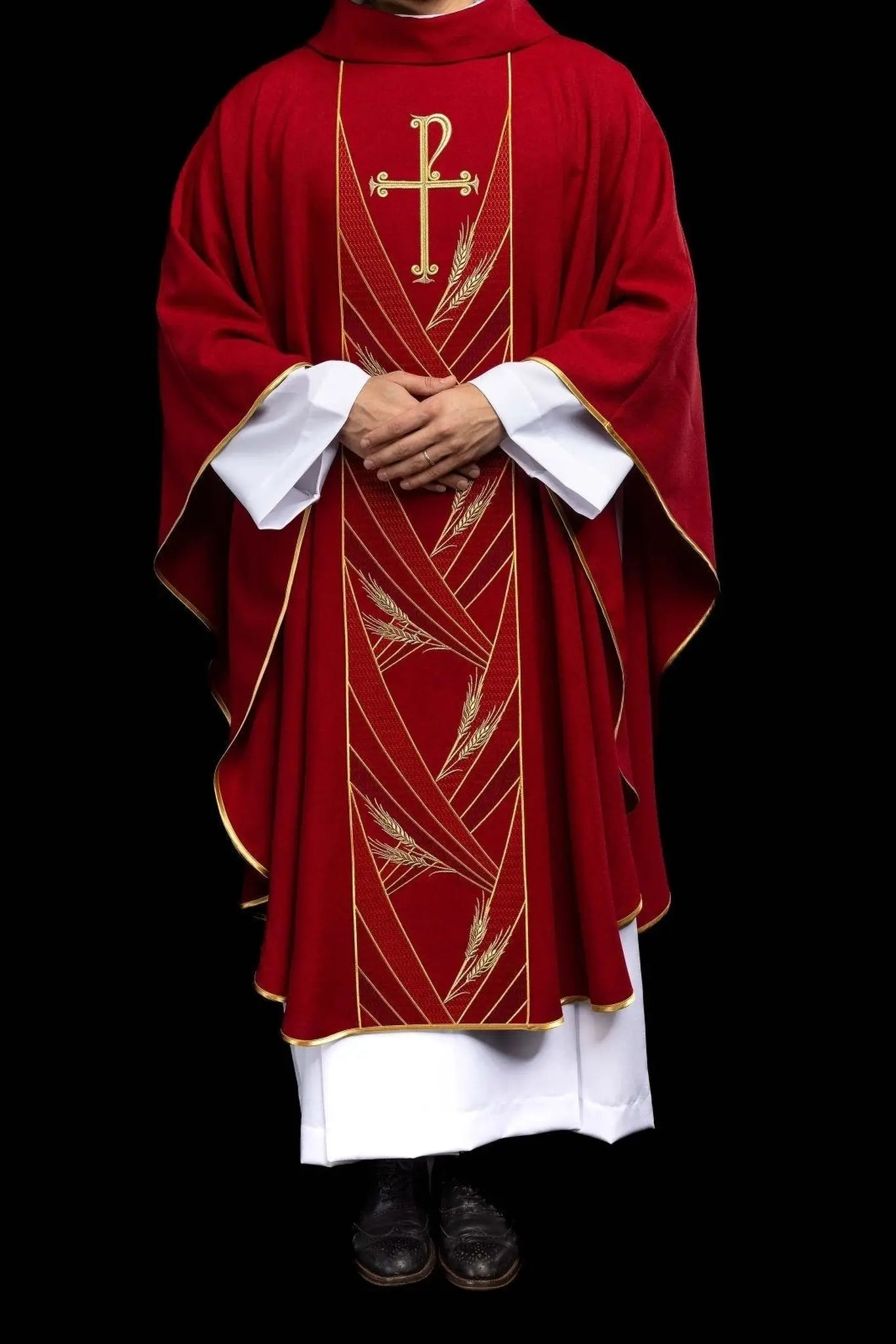 Chasuble rouge avec bande PAX brodée