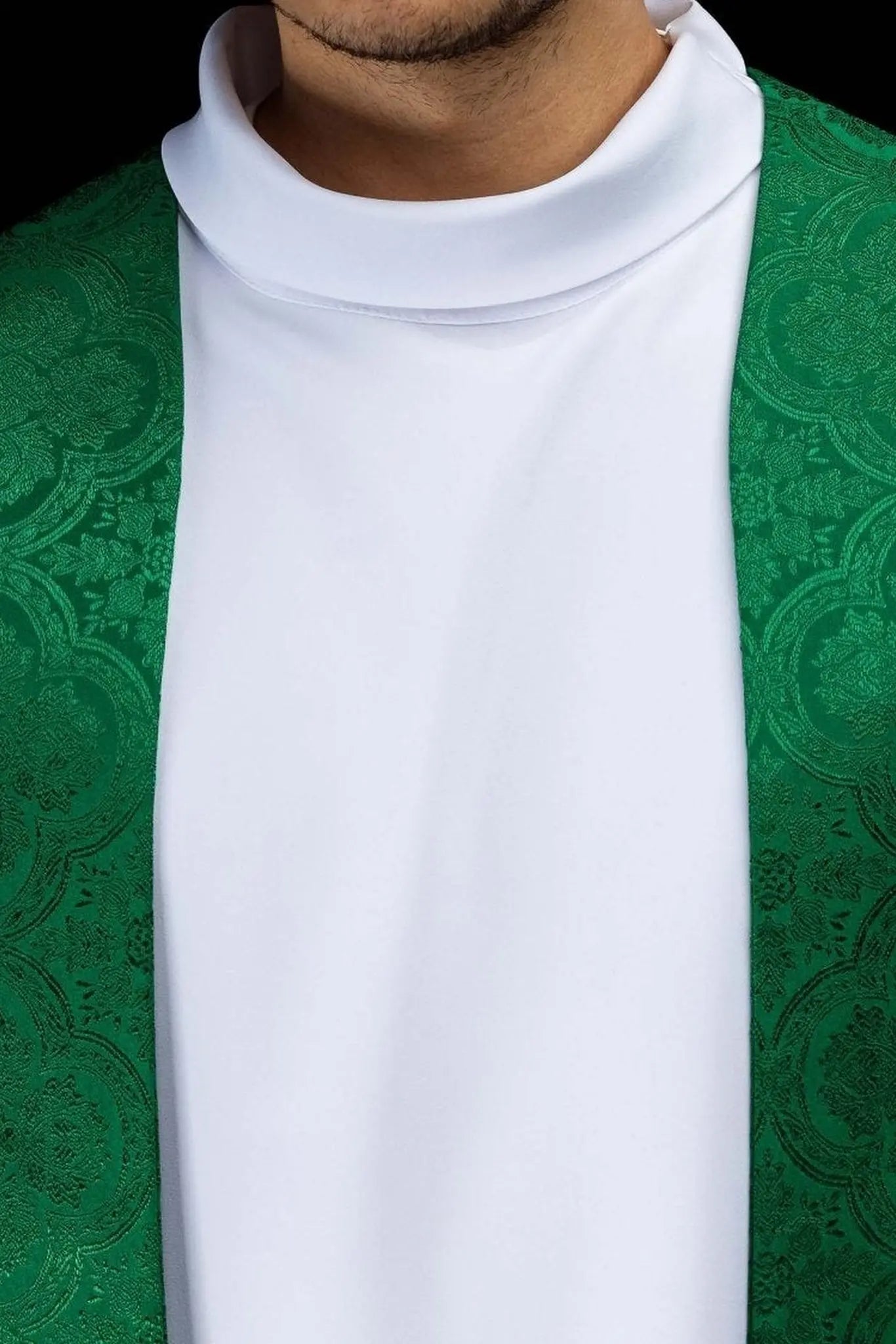 Green Jacquard Stole with Embroidered Cross - HAFTINA ATELIER