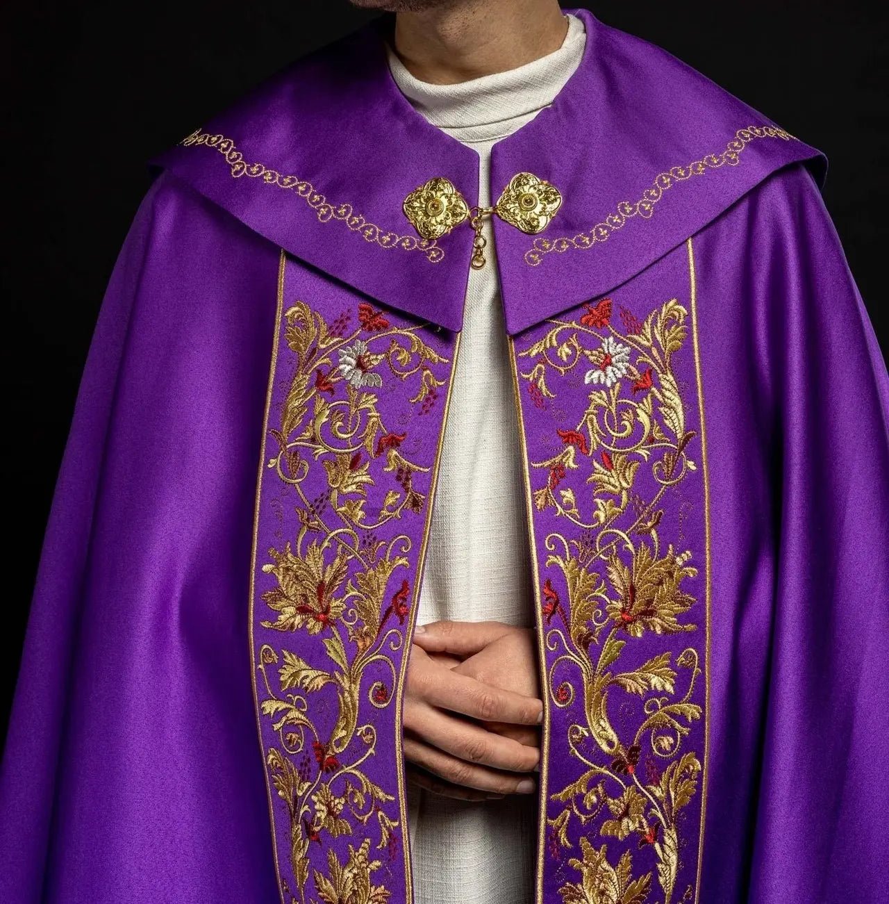 Cape eucharistique monogramme PX en violet