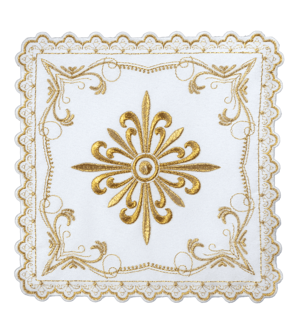 Komplet kielichowy z motywem złotego krzyża z ozdobnym haftem