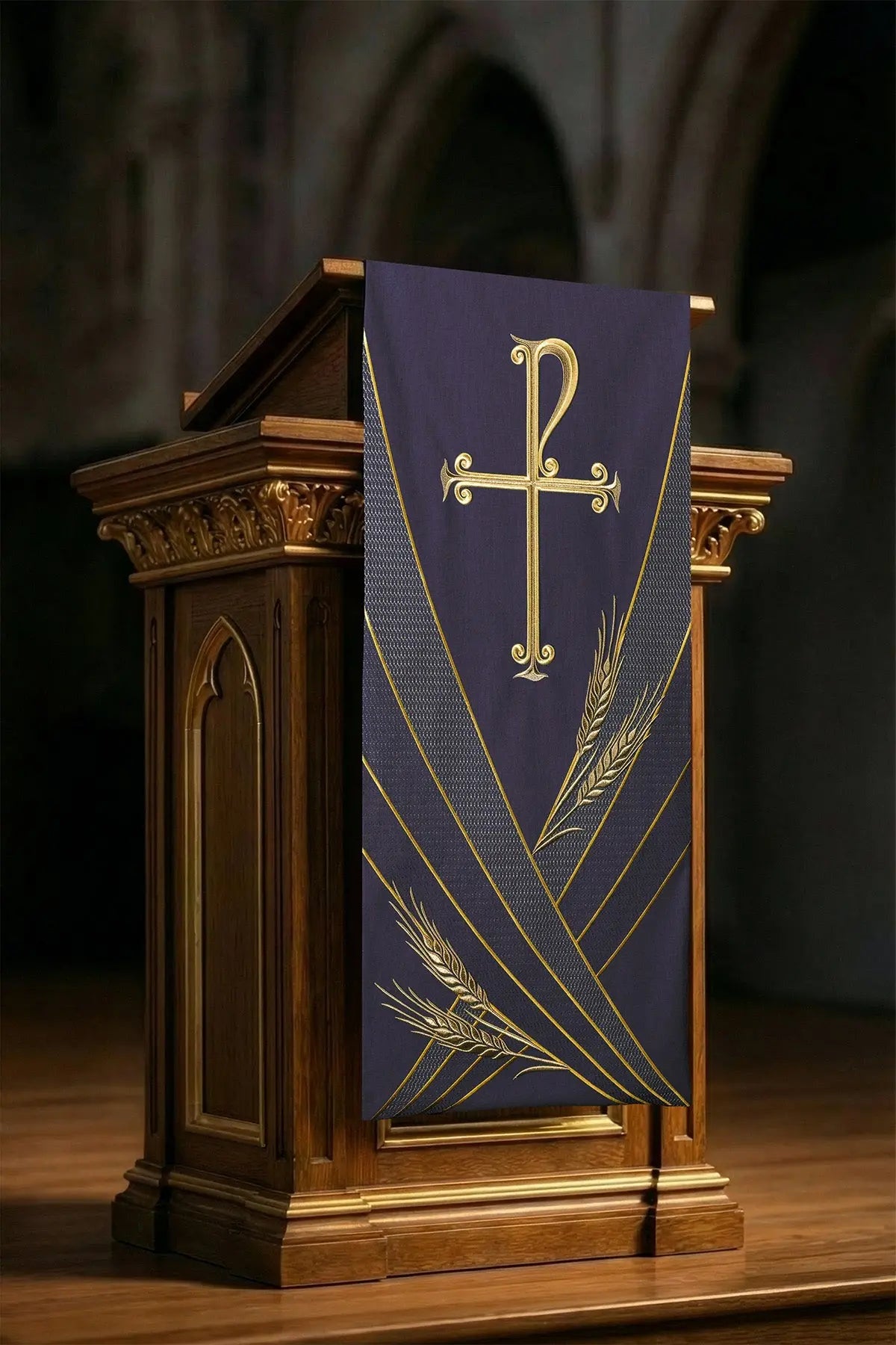 Pendentif de lutrin violet avec broderie de croix et de blé