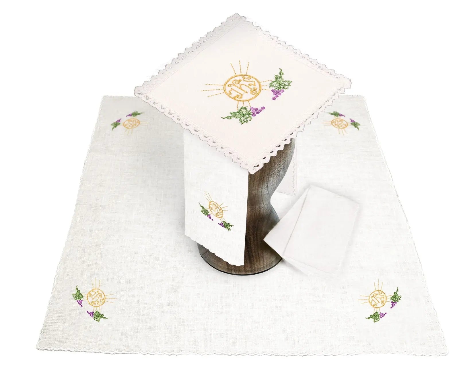 Linen chalice set with eucharistic embroidery JHS - HAFTINA ATELIER