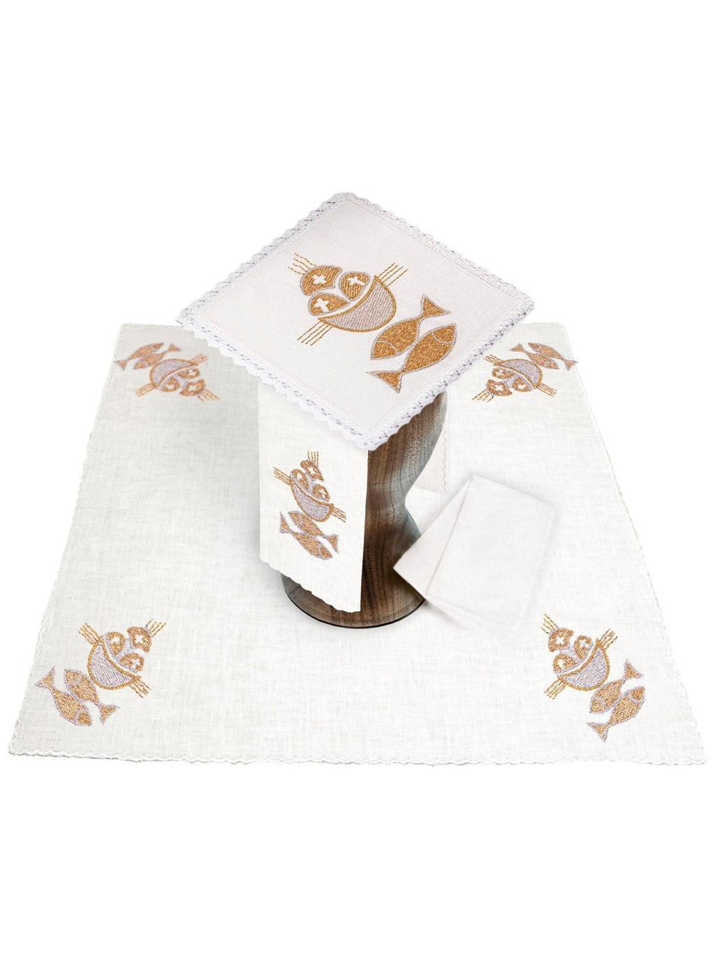 Lniana bielizna kielichowa z motywem ryb