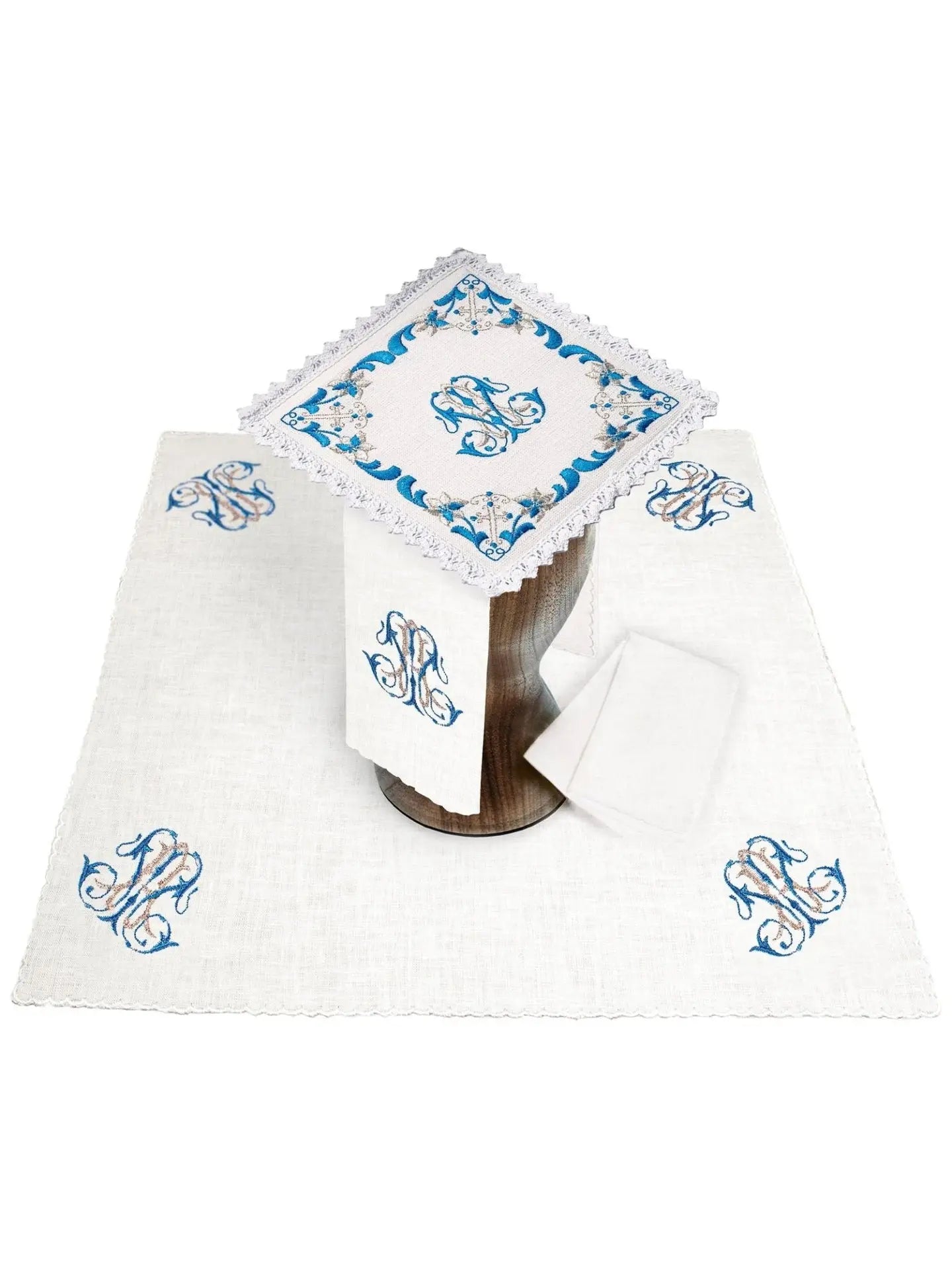 Lin de calice en lin avec broderie mariale bleue