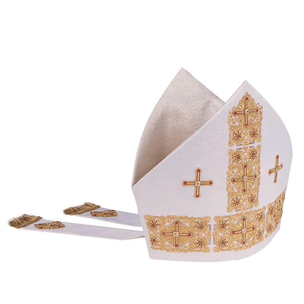 Mitre brodée richement décorée avec un motif de croix