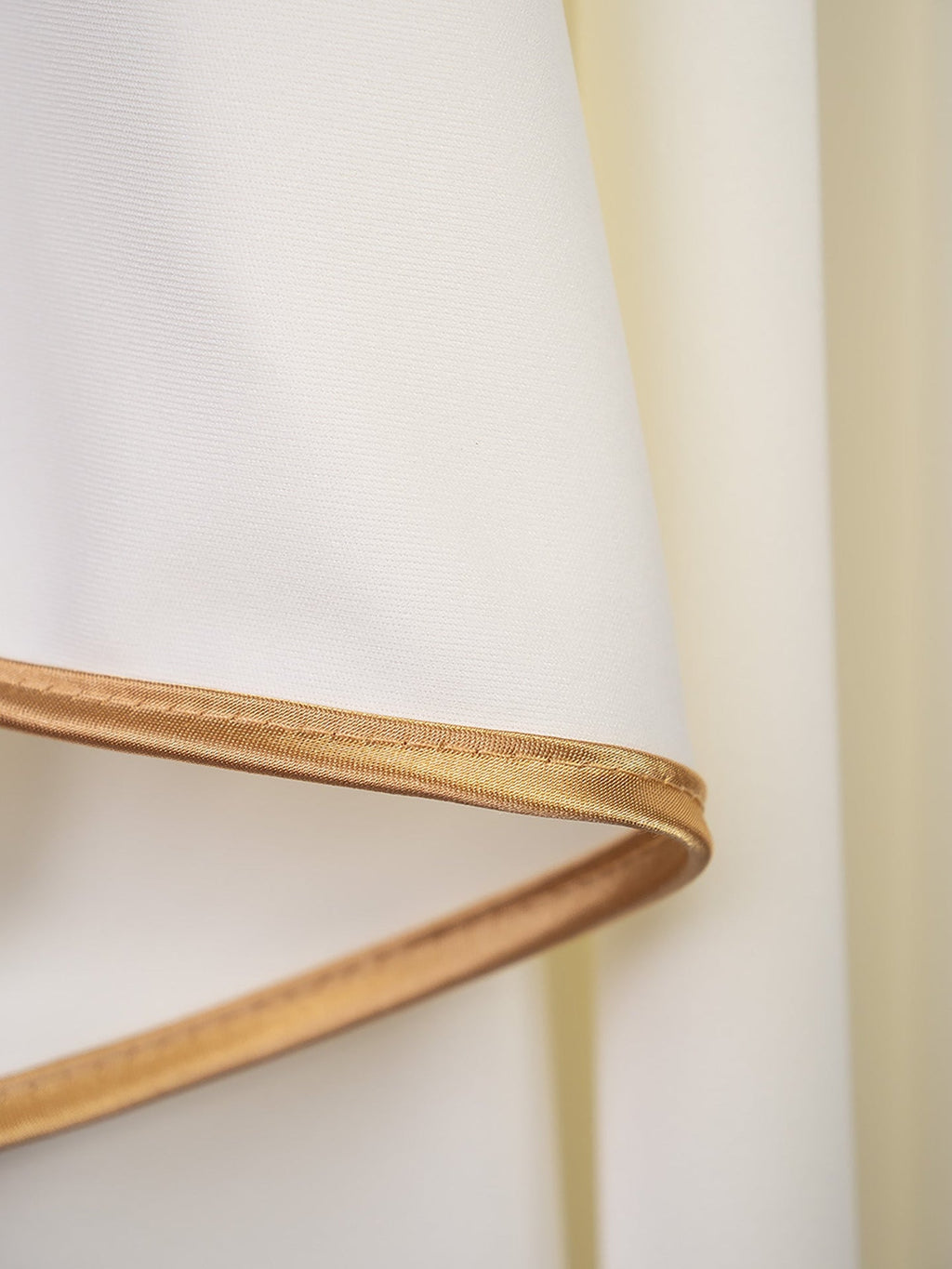 Ornat haftowany Krzyż ecru lekka dzianina SACROLITE