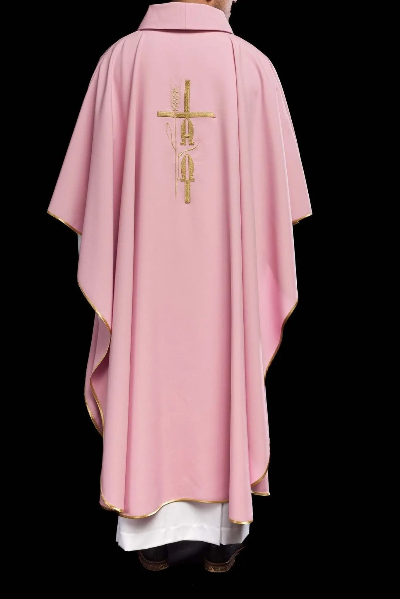 Chasuble brodée Croix et IHS Rose