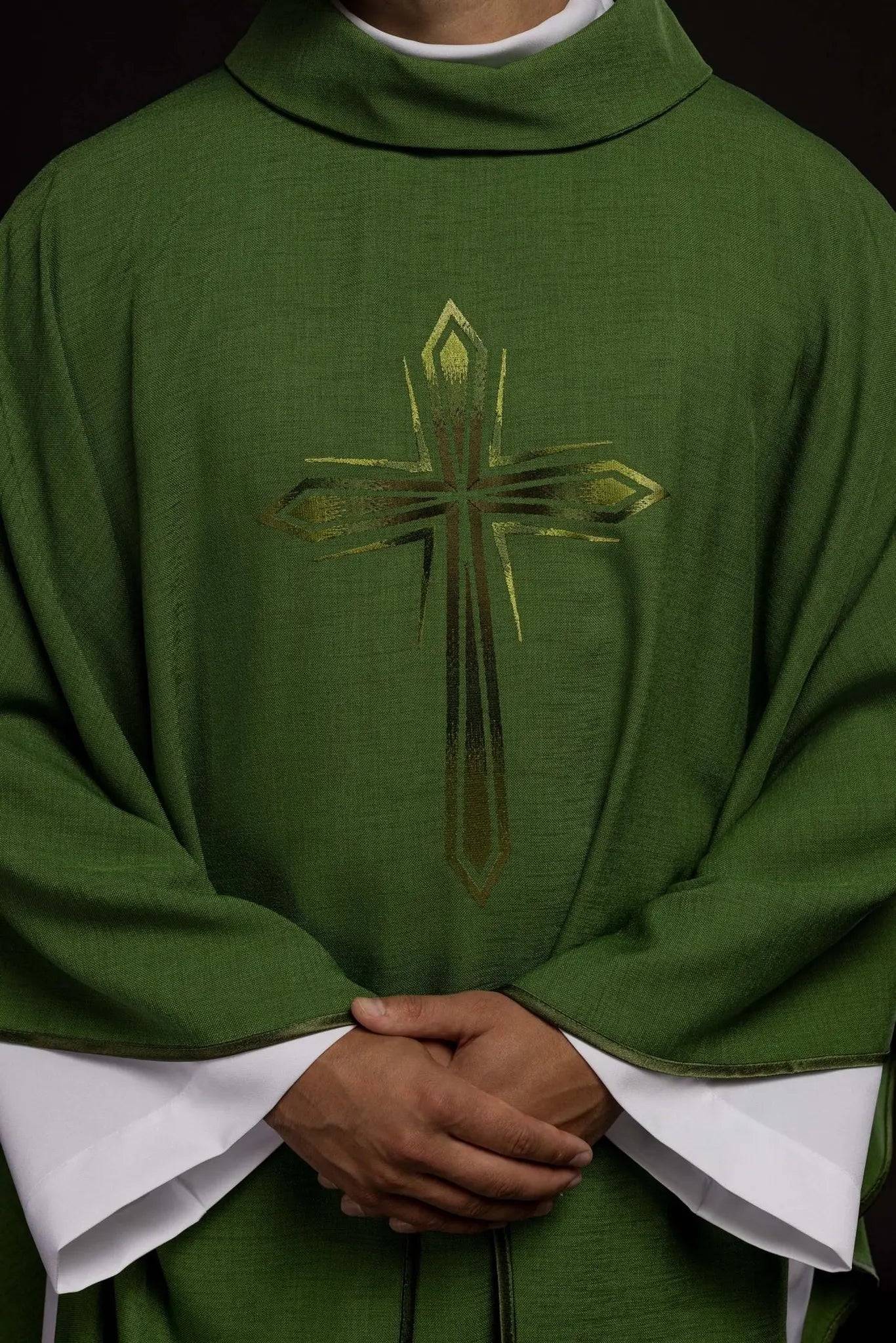 Chasuble brodée en vert
