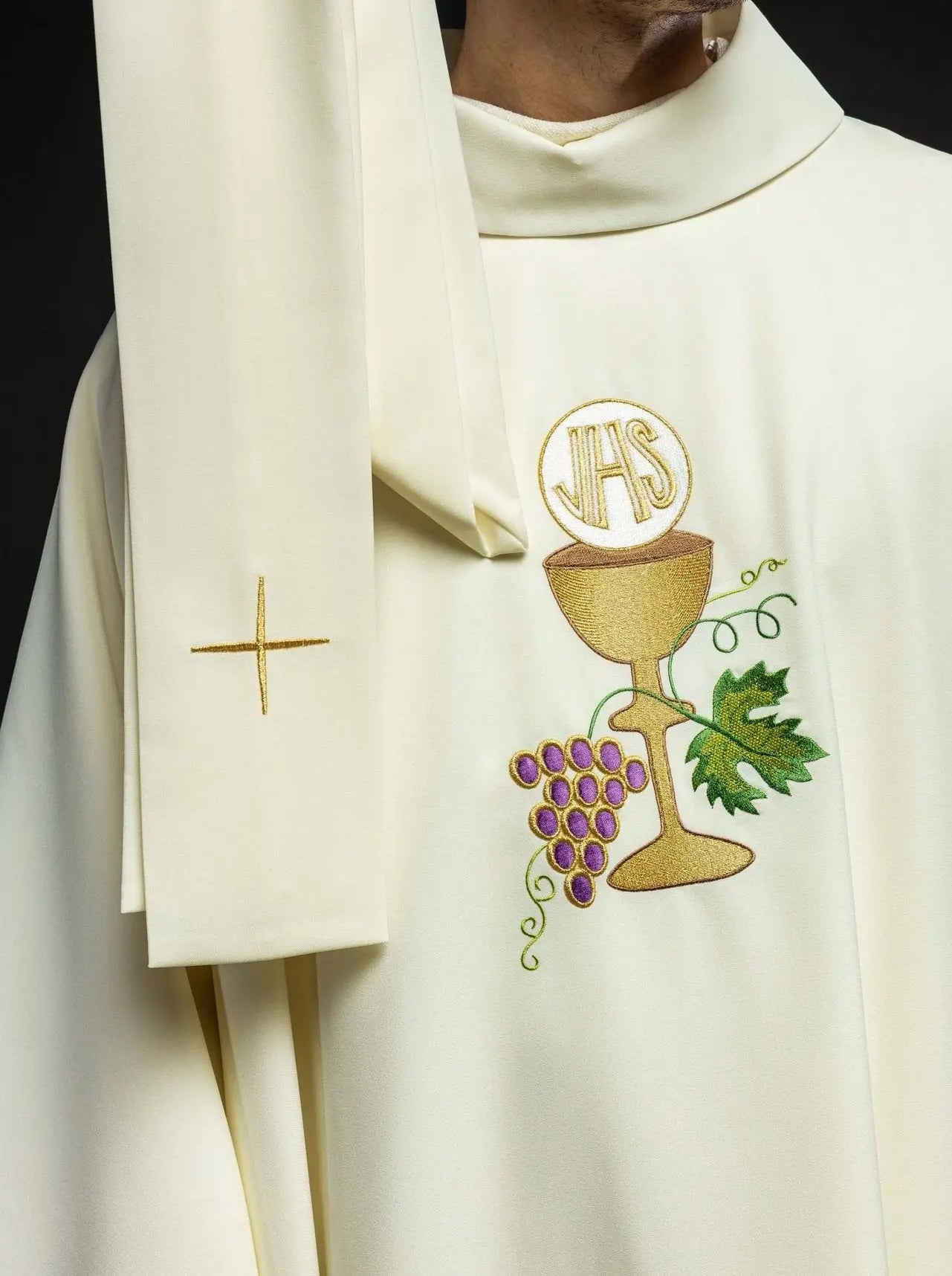 Chasuble calice Croix et raisins écru