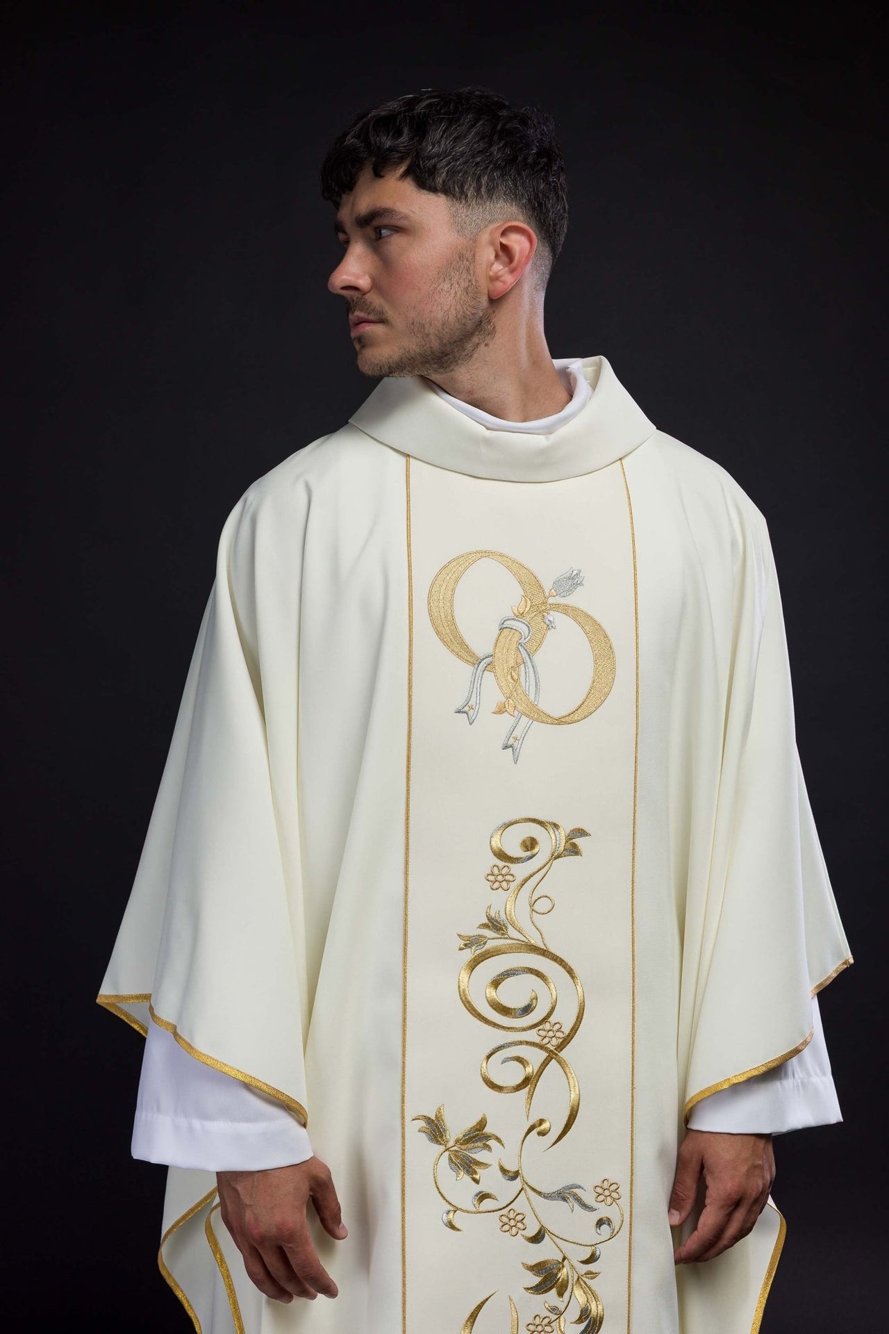 Ornat Ślubny z obrączkami w kolorze ecru