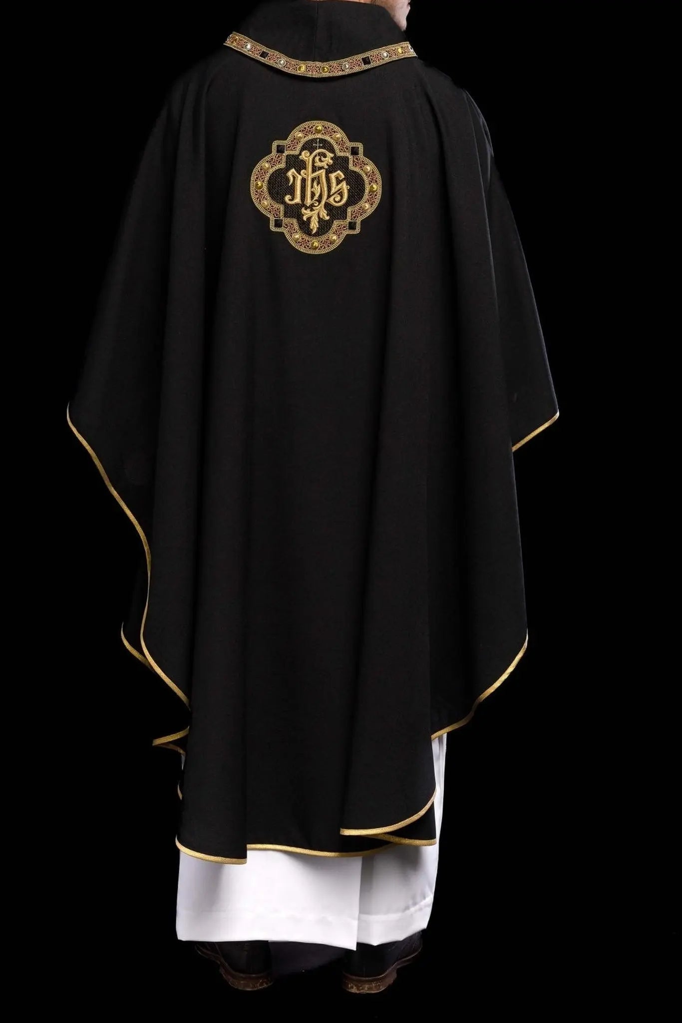 Chasuble with Richly Embroidered Band and Trim Featuring IHS, with Black Collar