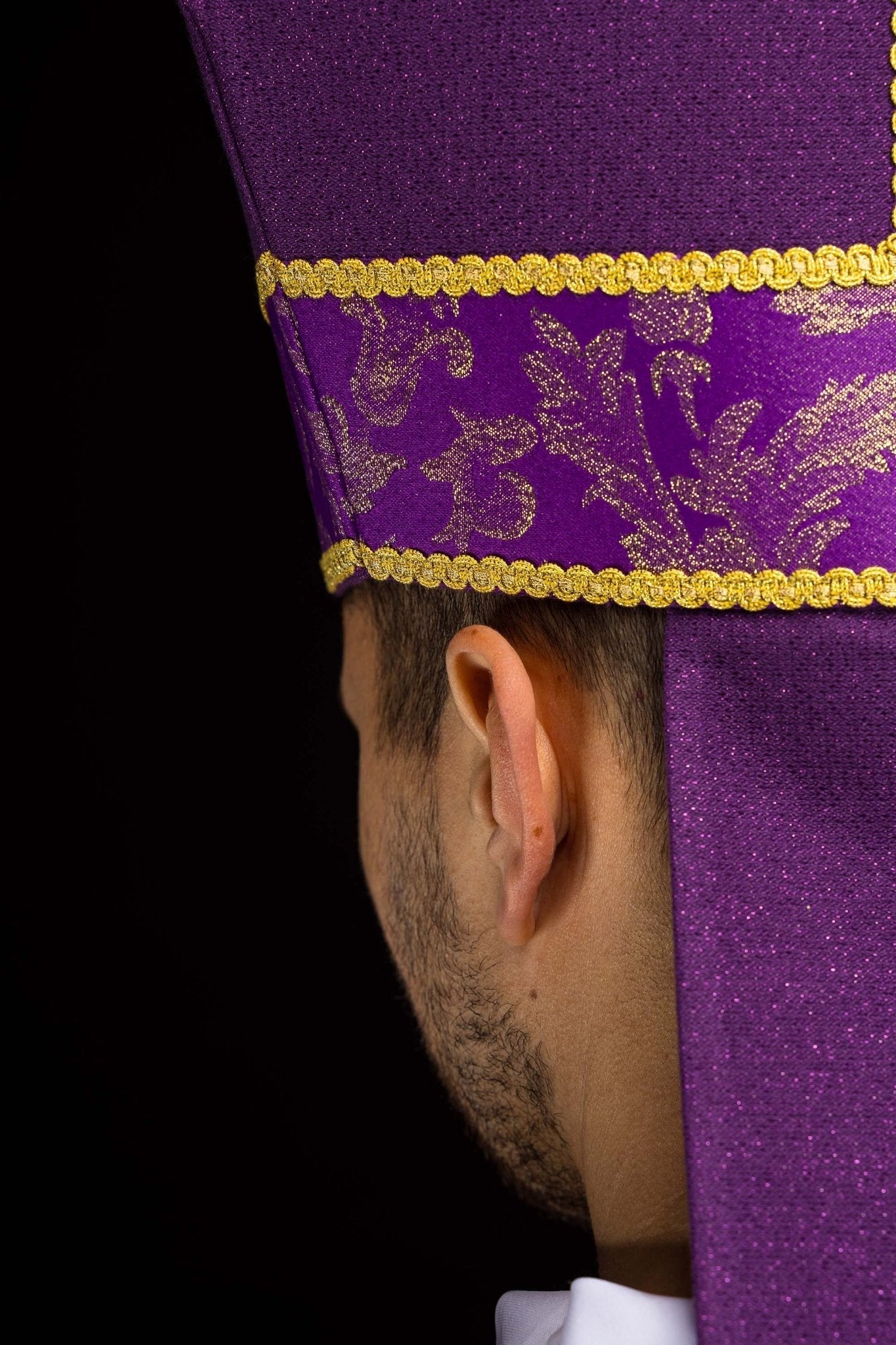 Purple mitre with embroidered cross and jacquard fabric - HAFTINA ATELIER