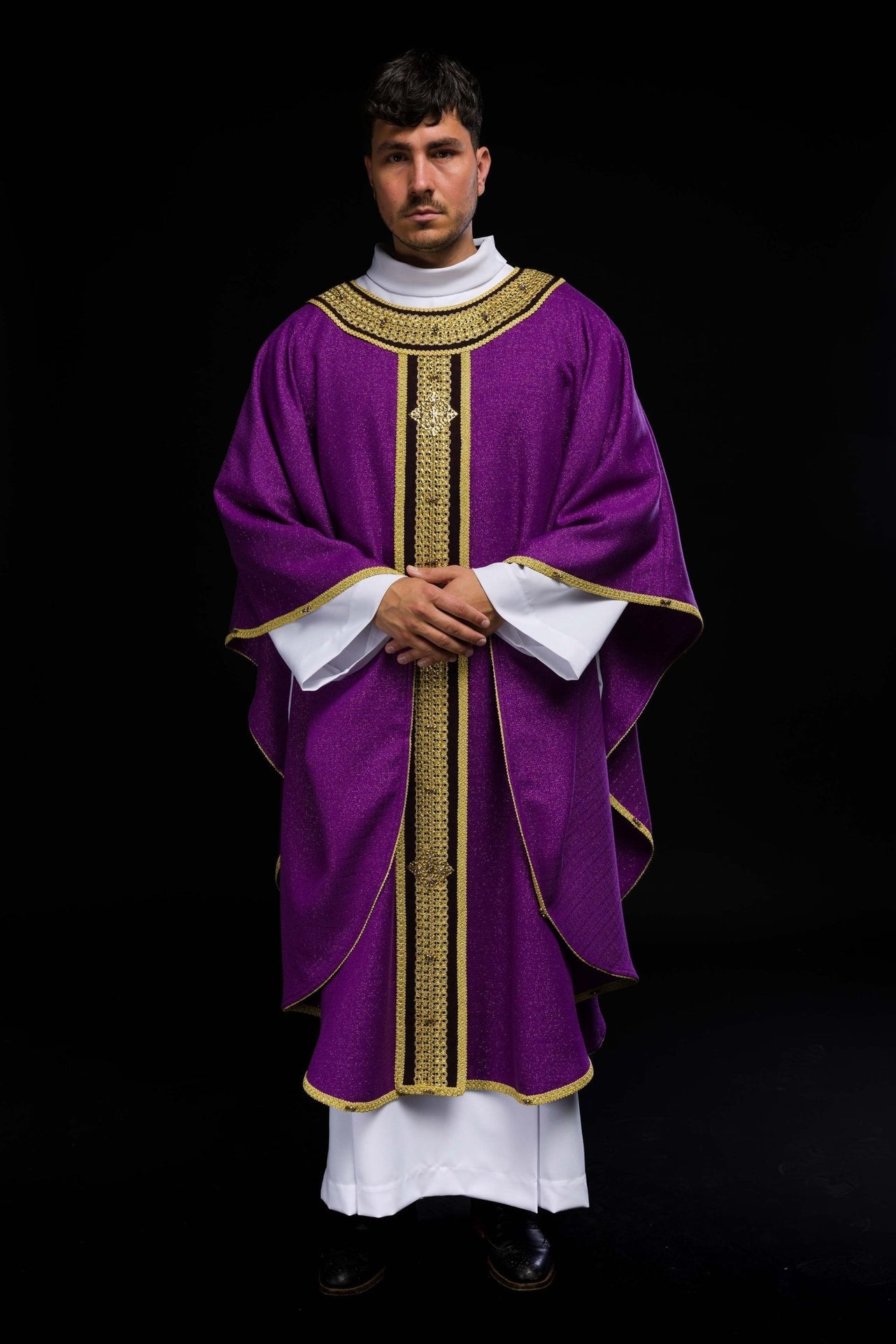 Ręcznie wykonany ornat z naturalnymi kamieniami Handmade 7001