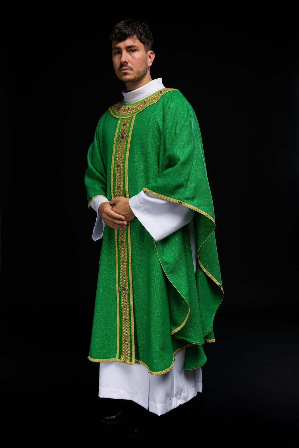 Ręcznie wykonany ornat z naturalnymi kamieniami Handmade 7001