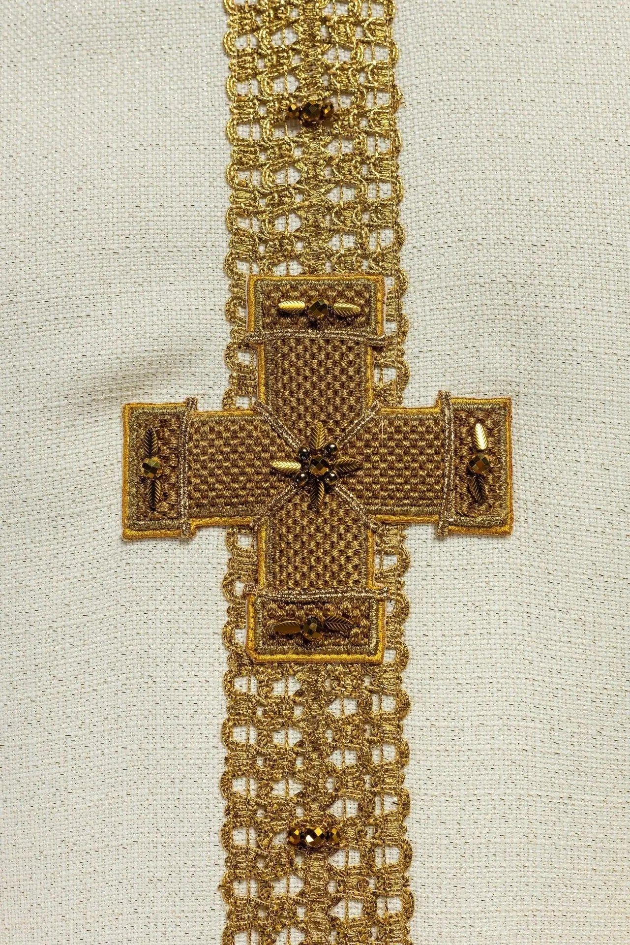 Chasuble artisanale avec pierres naturelles – Collection faite main 7002