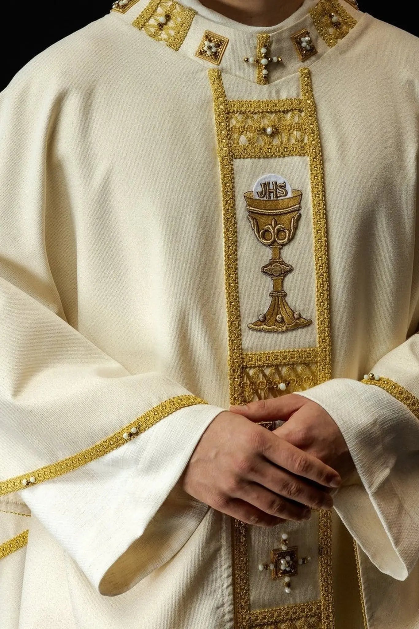 Chasuble faite main avec pierres naturelles – Collection Handmade 7008