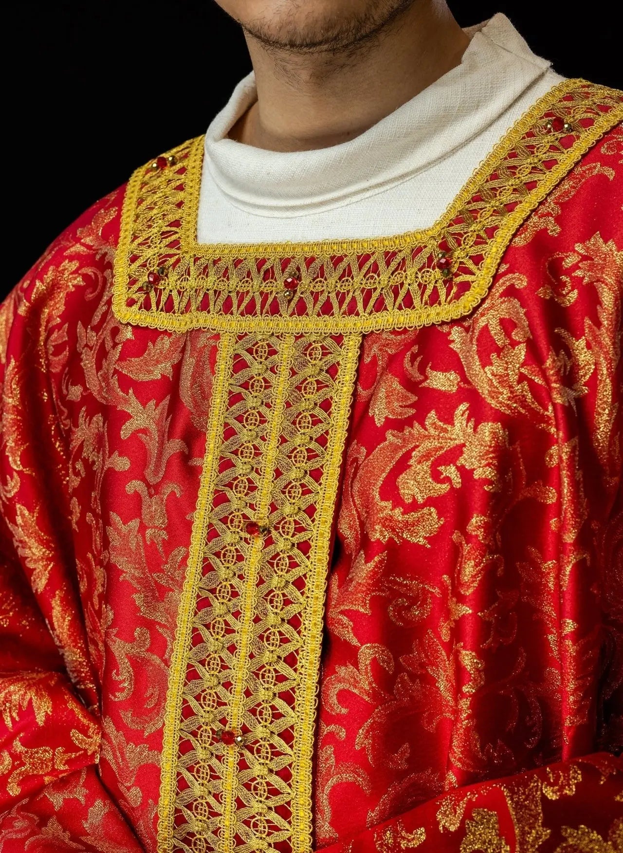 Chasuble faite main avec pierres naturelles – Collection Handmade 7009