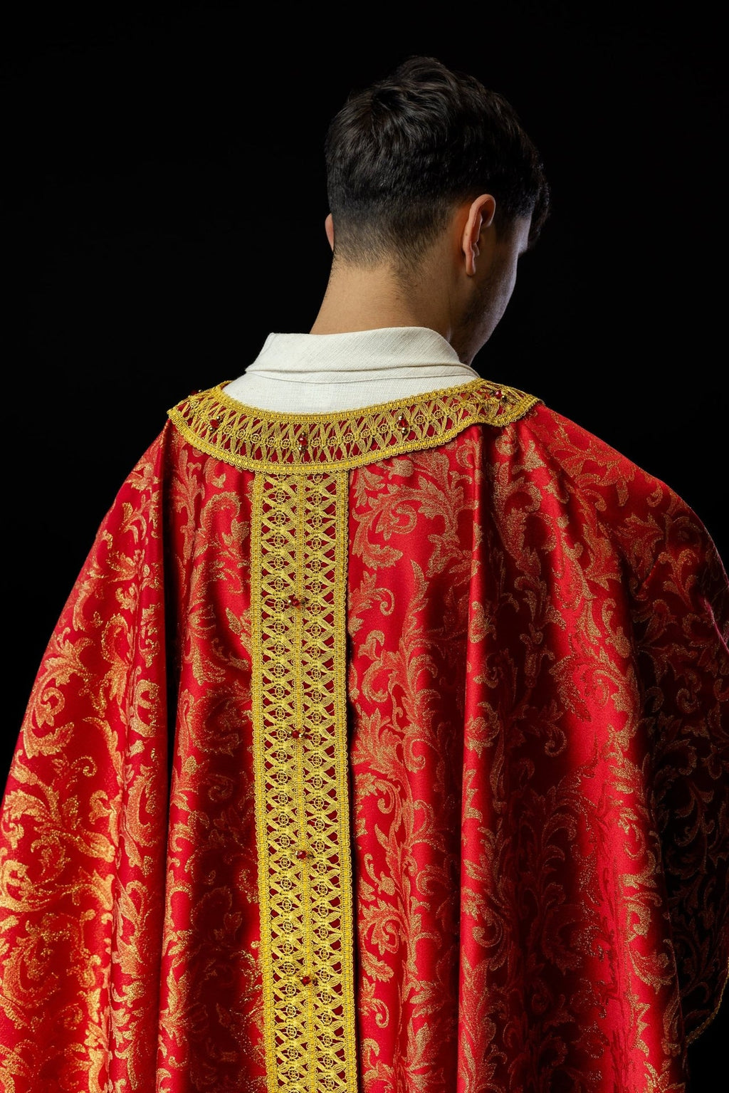 Ręcznie wykonany ornat z naturalnymi kamieniami Handmade 7009