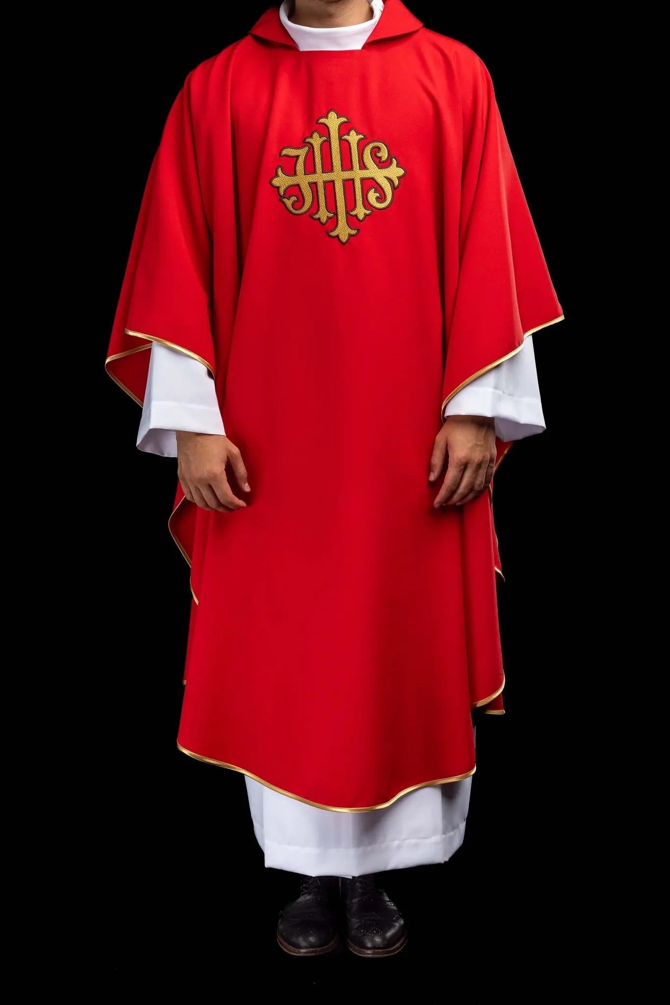 Red chasuble with IHS embroidery - HAFTINA ATELIER