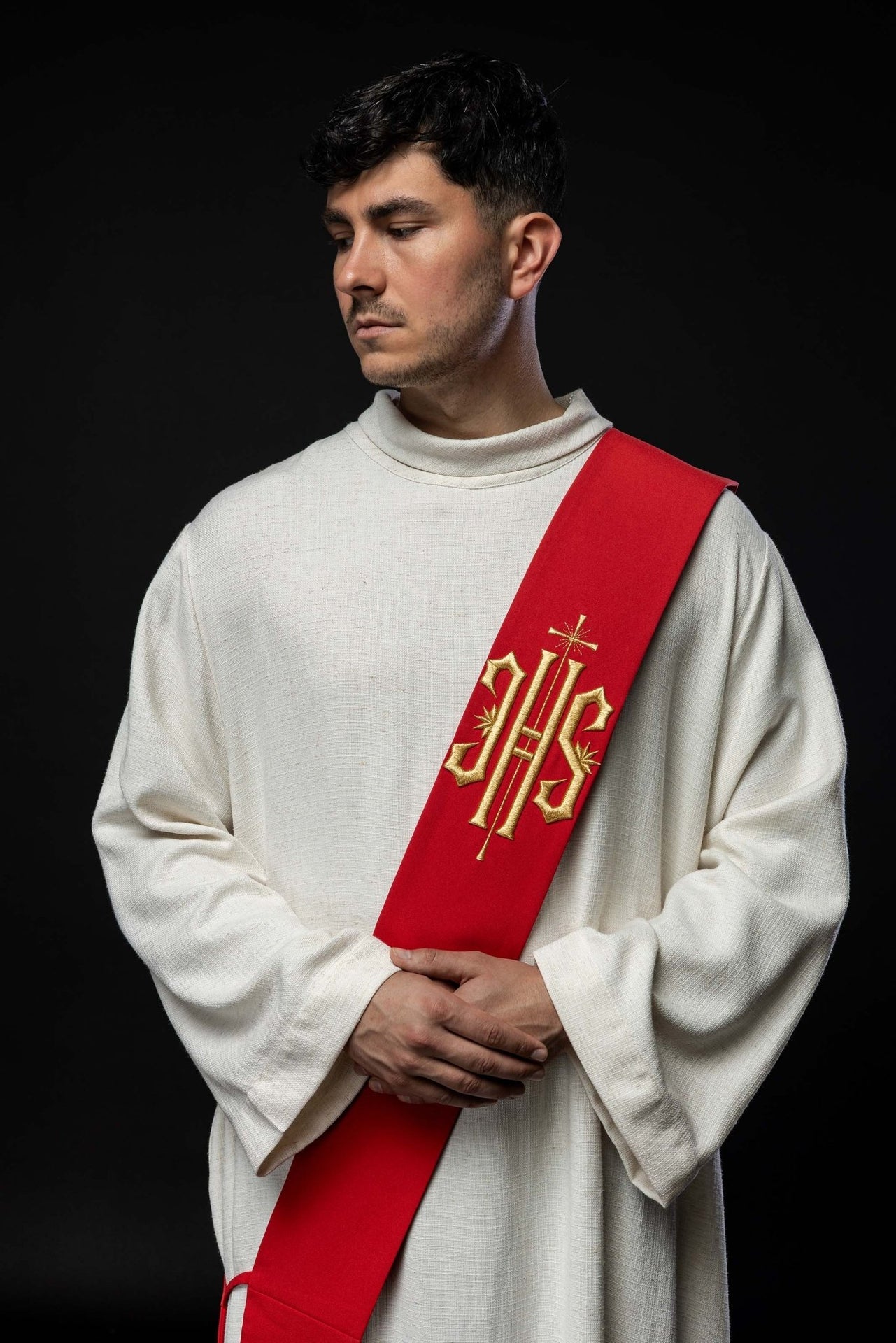 Stuła Diakońska haftowana IHS z Krzyżem