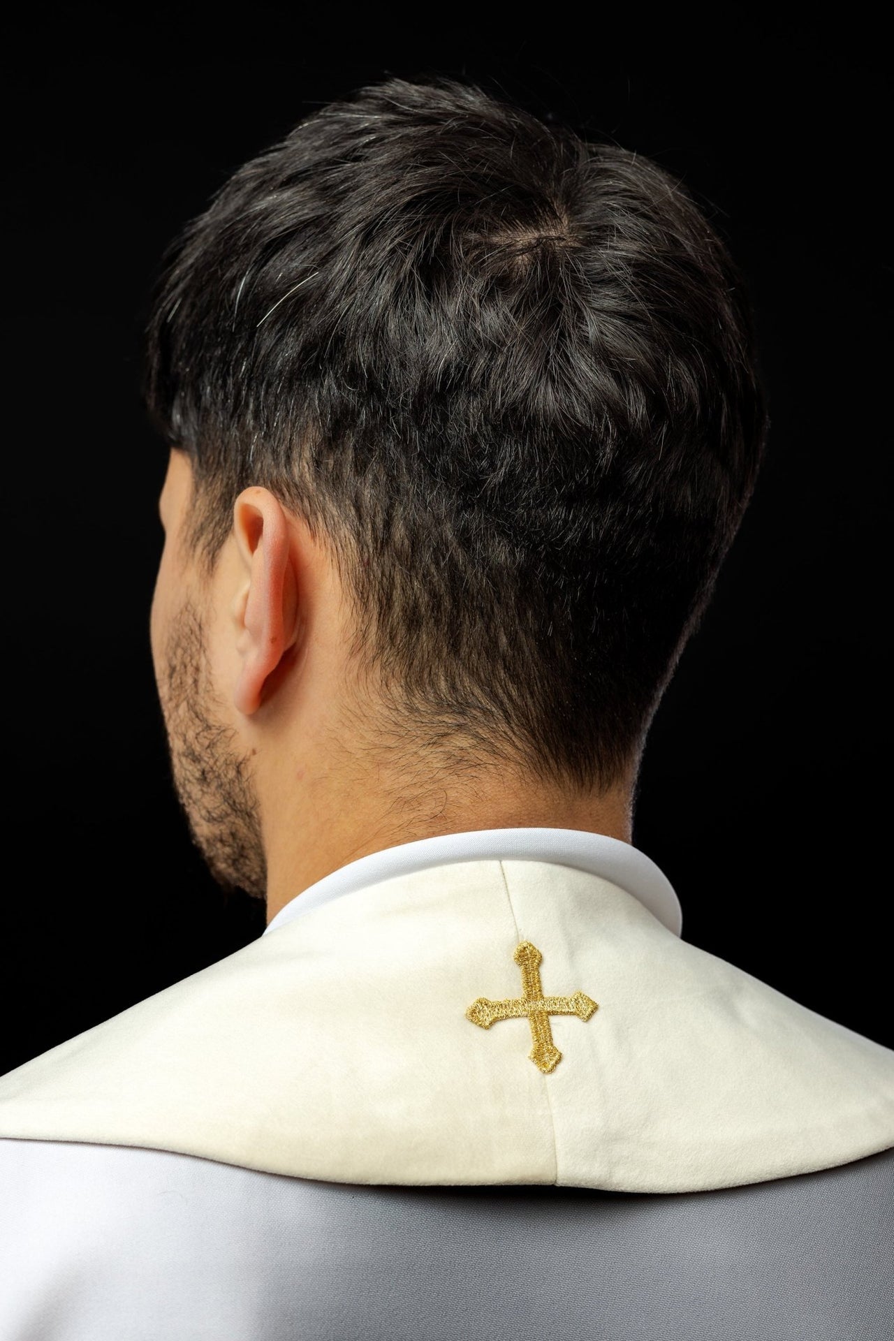 Stuła haftowana ecru IHS