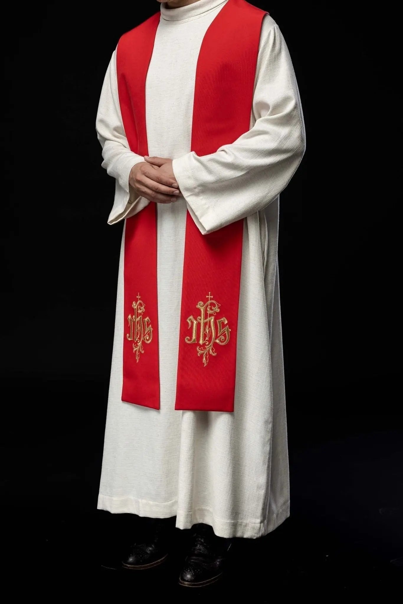 Étole brodée IHS rouge