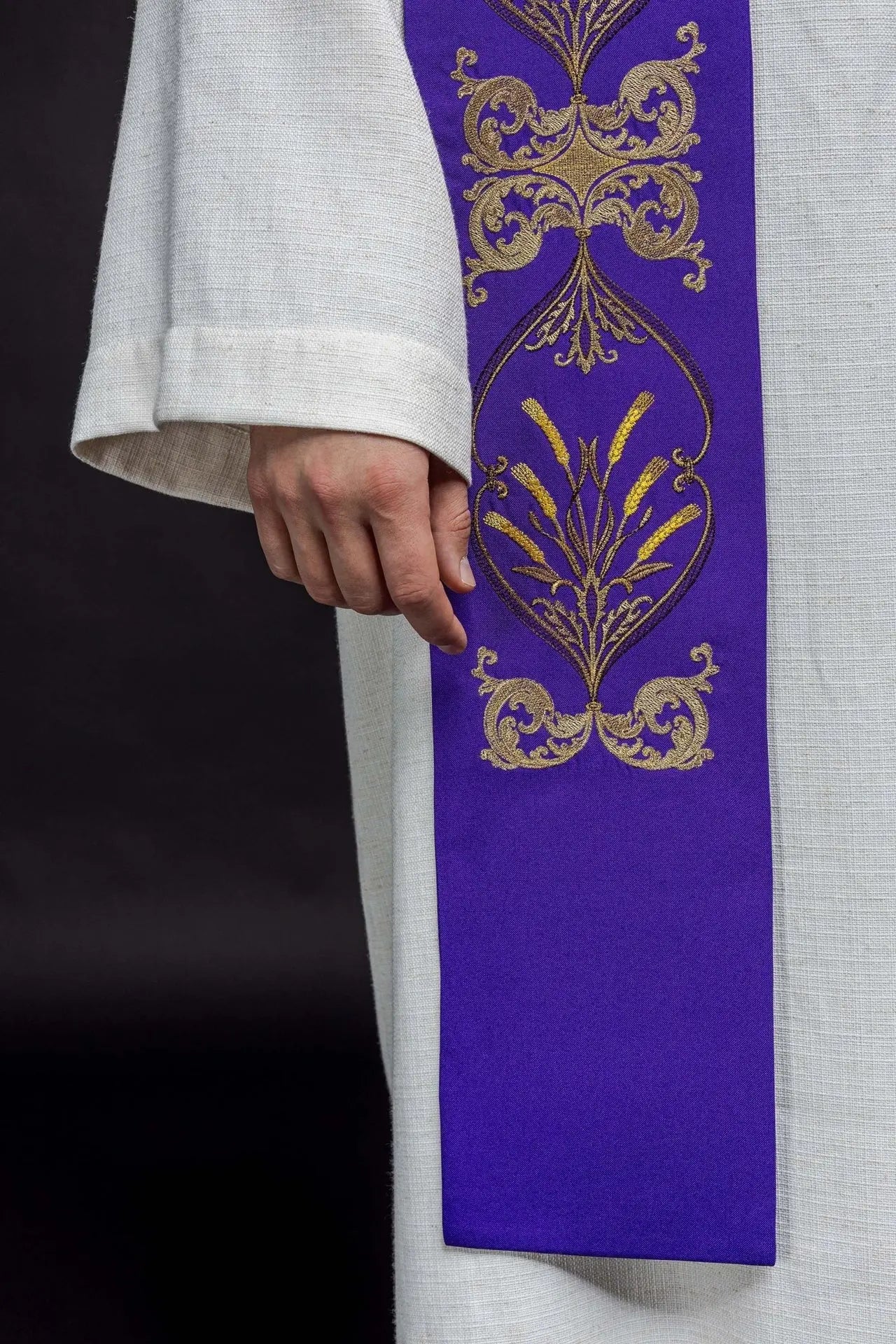 Étoles violettes pour prêtre calice IHS