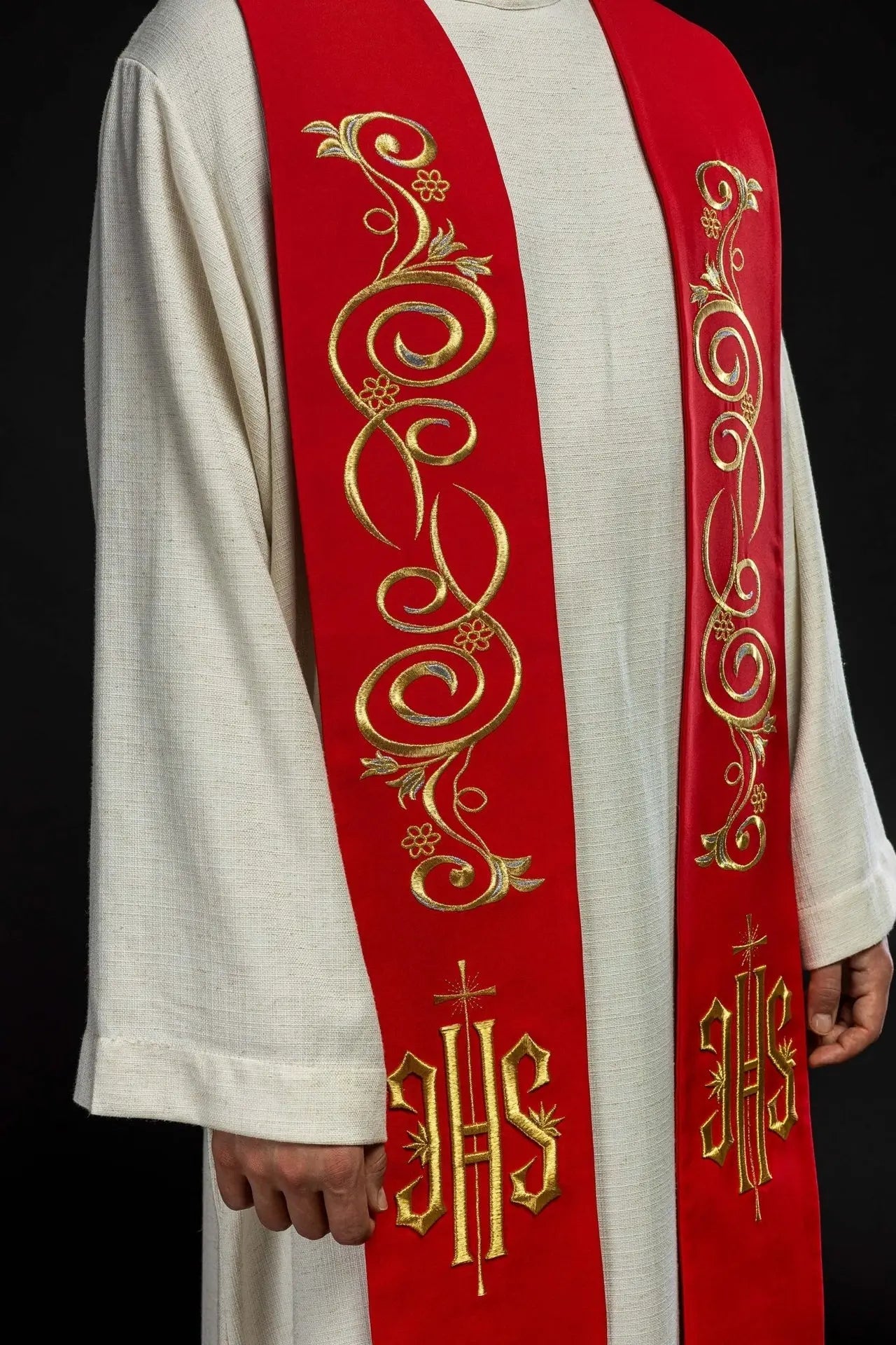 Étoles de prêtre brodées IHS Rouge