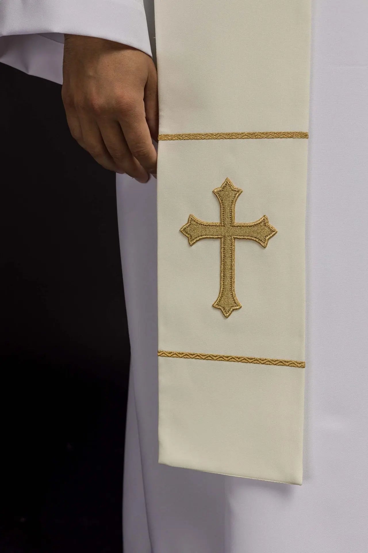 Étoles de prêtre brodées Croix écru