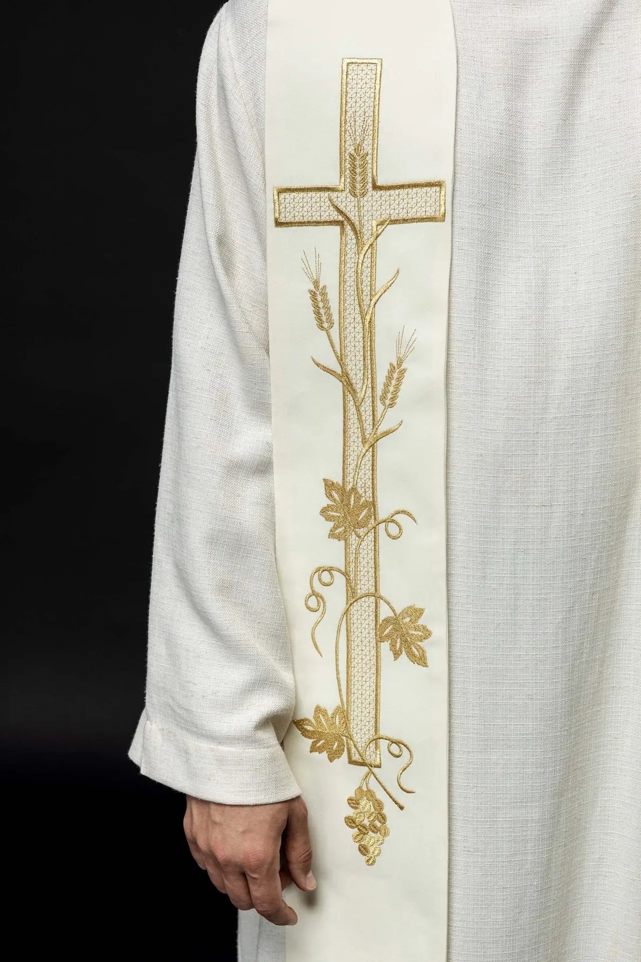 Étoles de prêtre brodées Croix écru