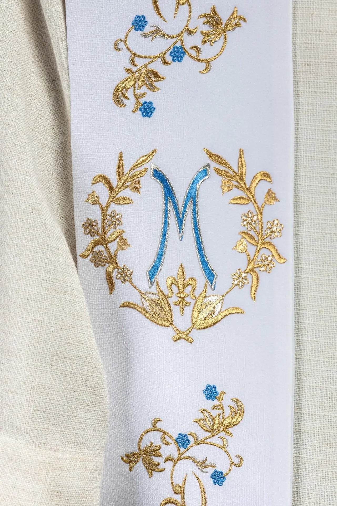 Étola sacerdotale mariale brodée blanche