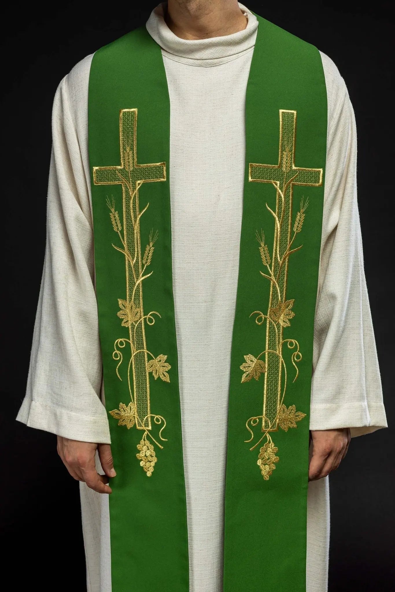 Étola de prêtre verte brodée Croix