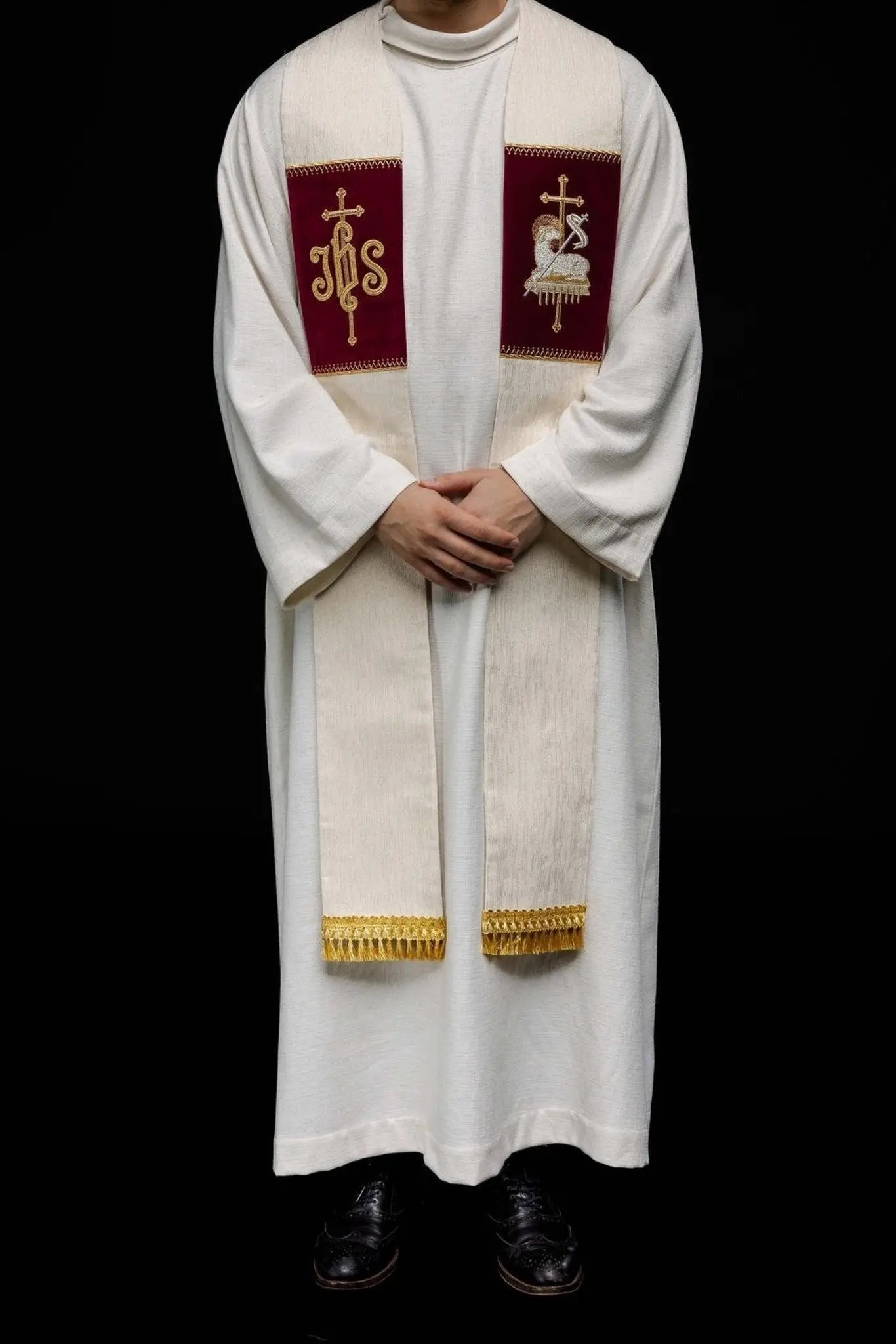 Étole avec Agneau de Dieu brodé et symbole JHS